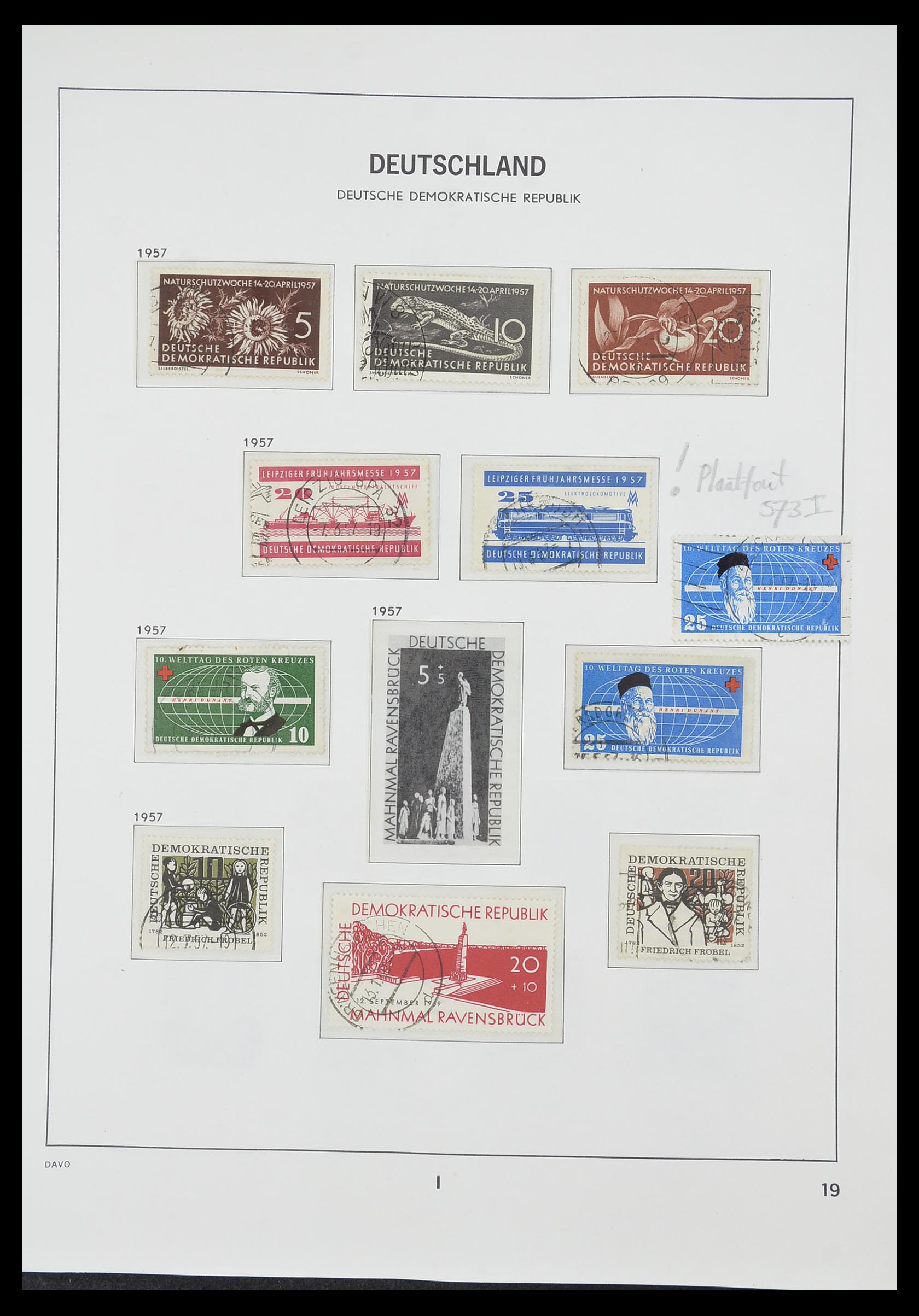 33526 041 - Stamp collection 33526 DDR 1949-1980.