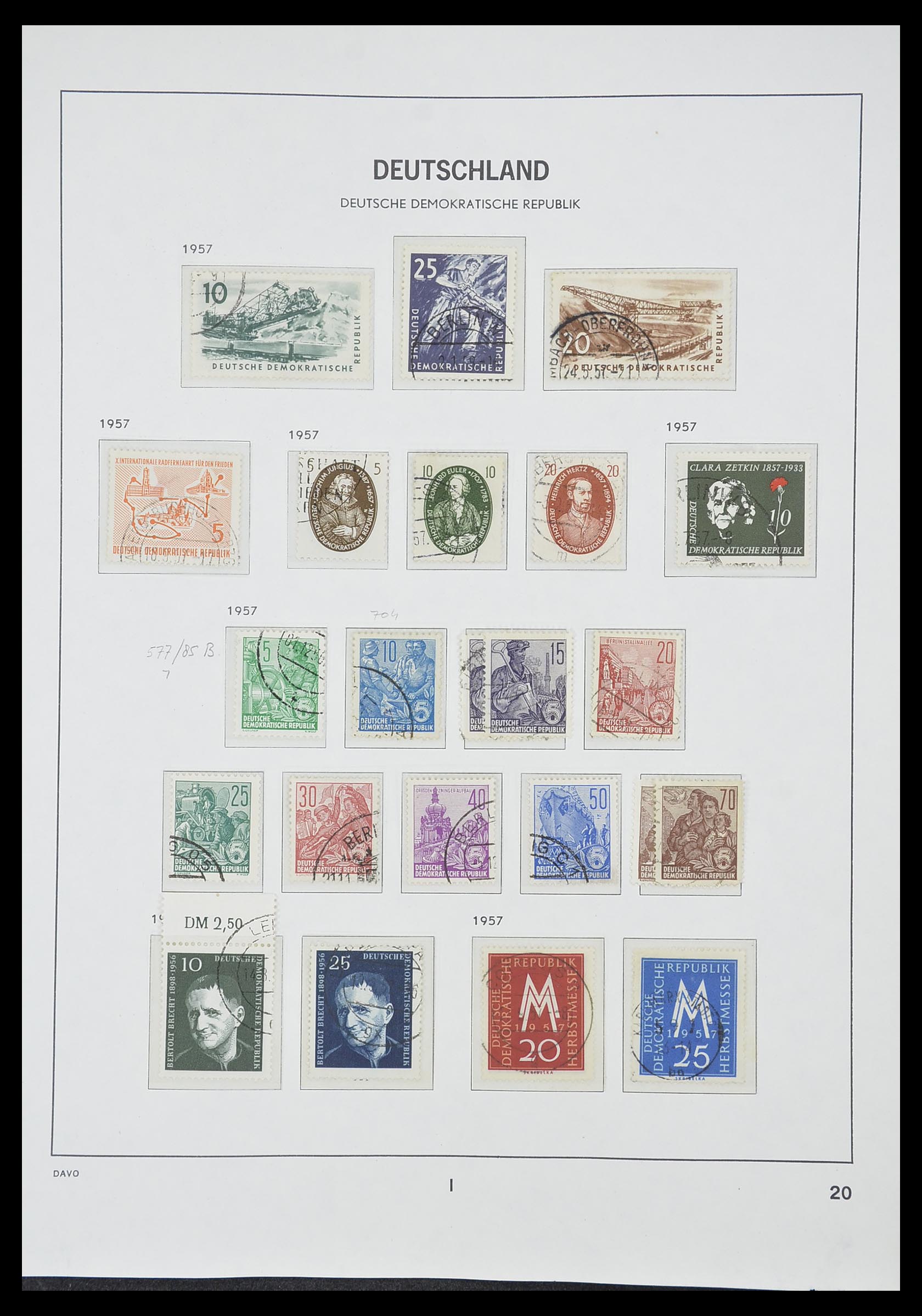 33526 043 - Stamp collection 33526 DDR 1949-1980.