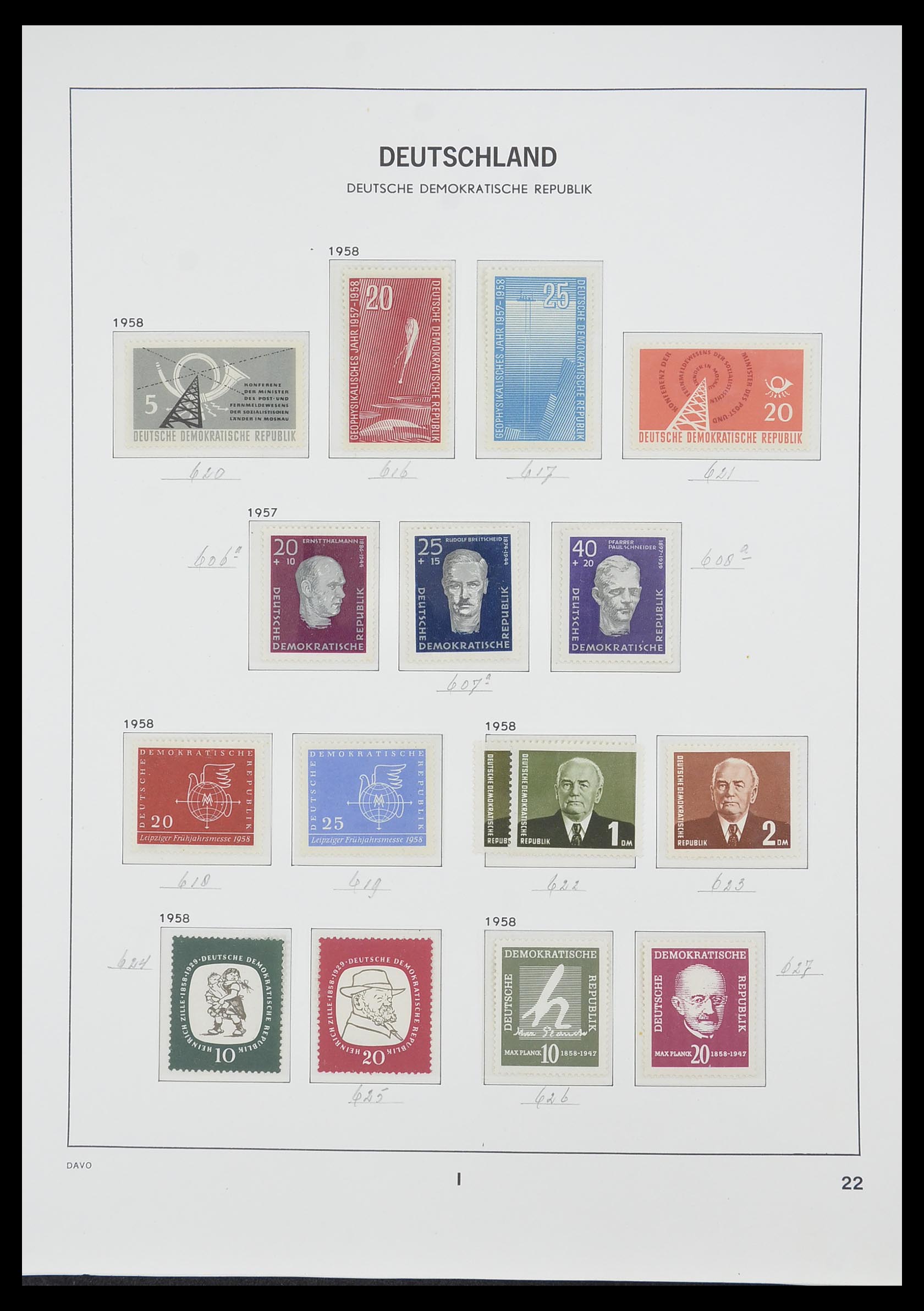 33526 047 - Stamp collection 33526 DDR 1949-1980.