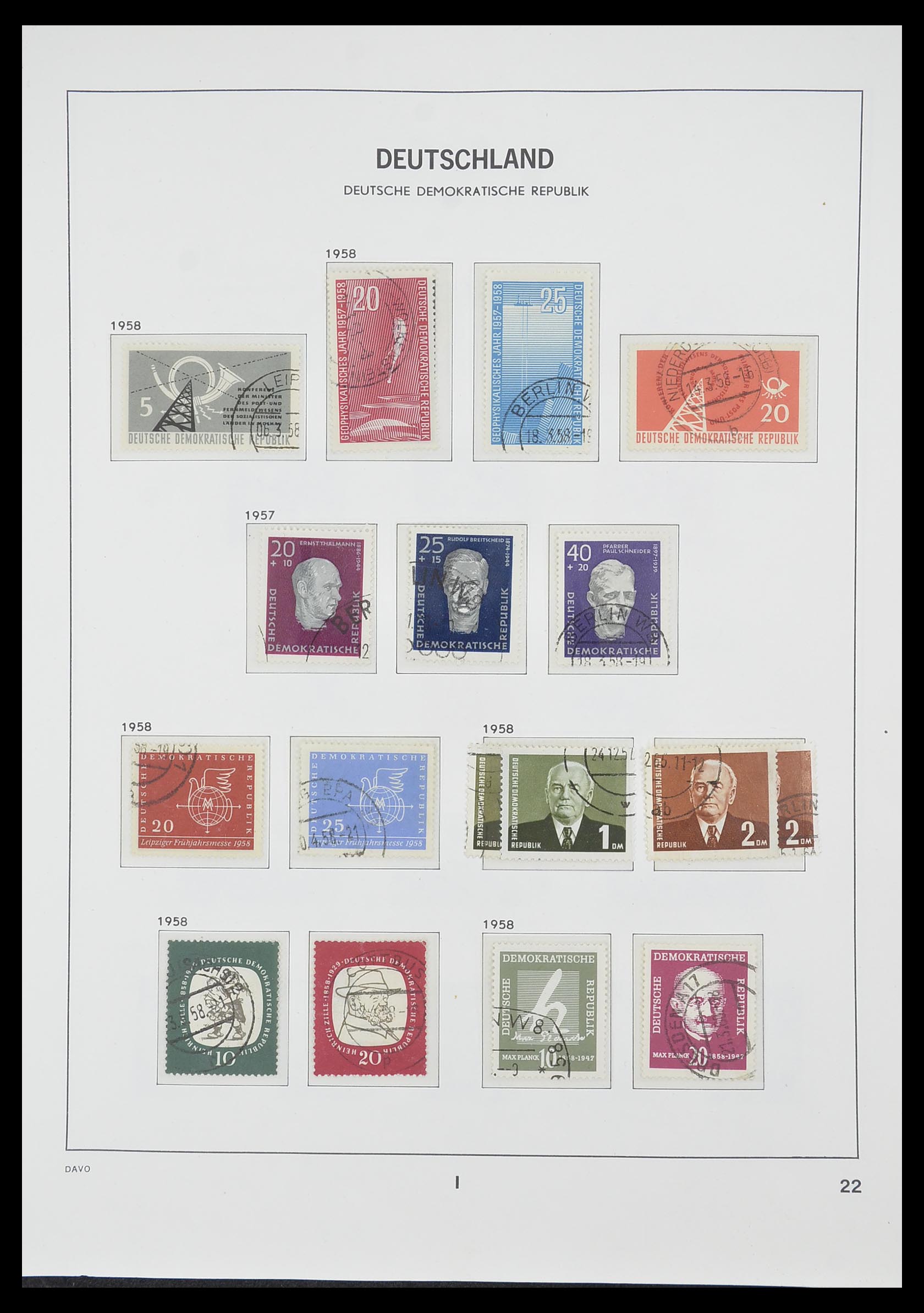 33526 048 - Stamp collection 33526 DDR 1949-1980.