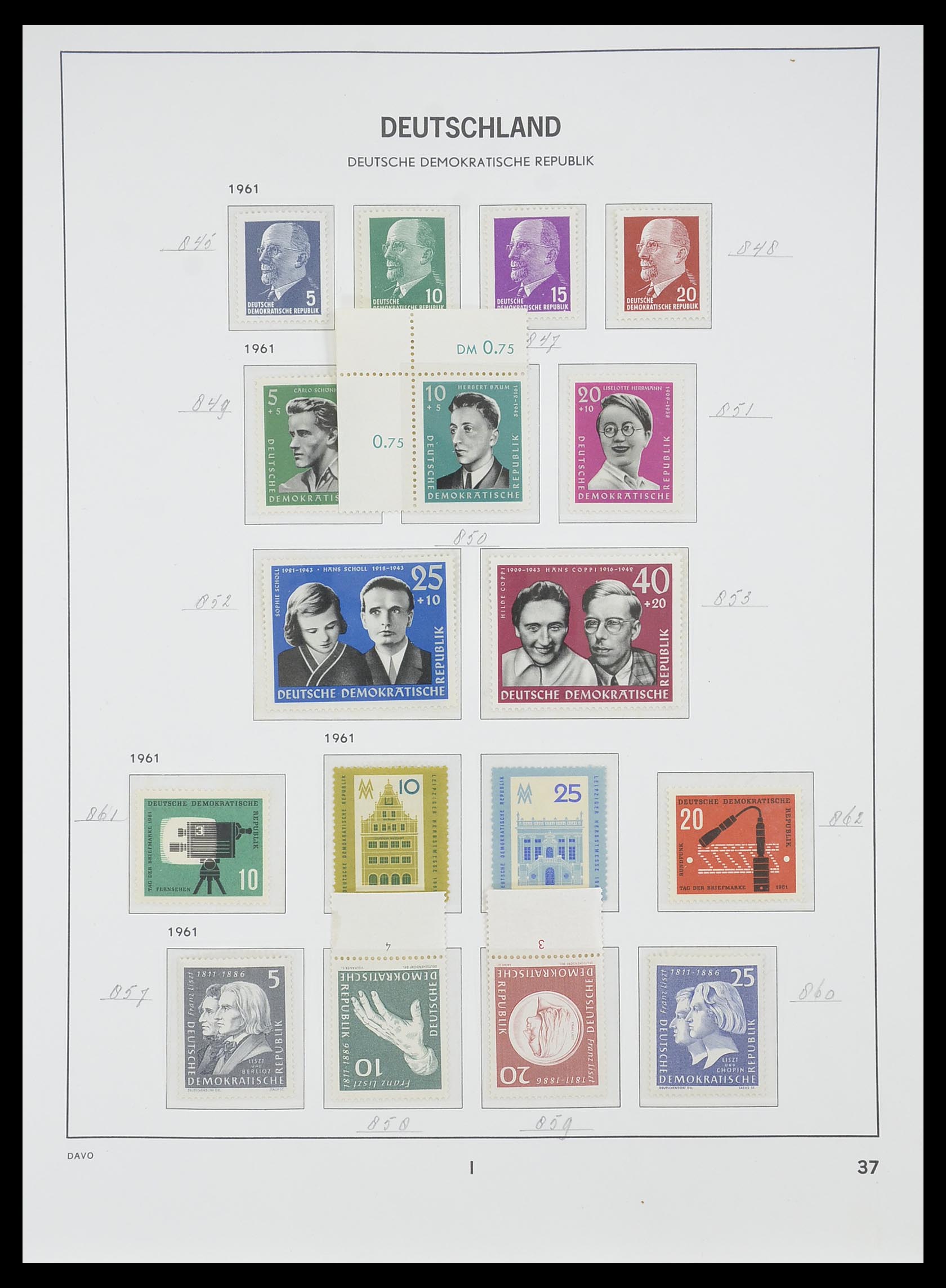 33526 081 - Stamp collection 33526 DDR 1949-1980.