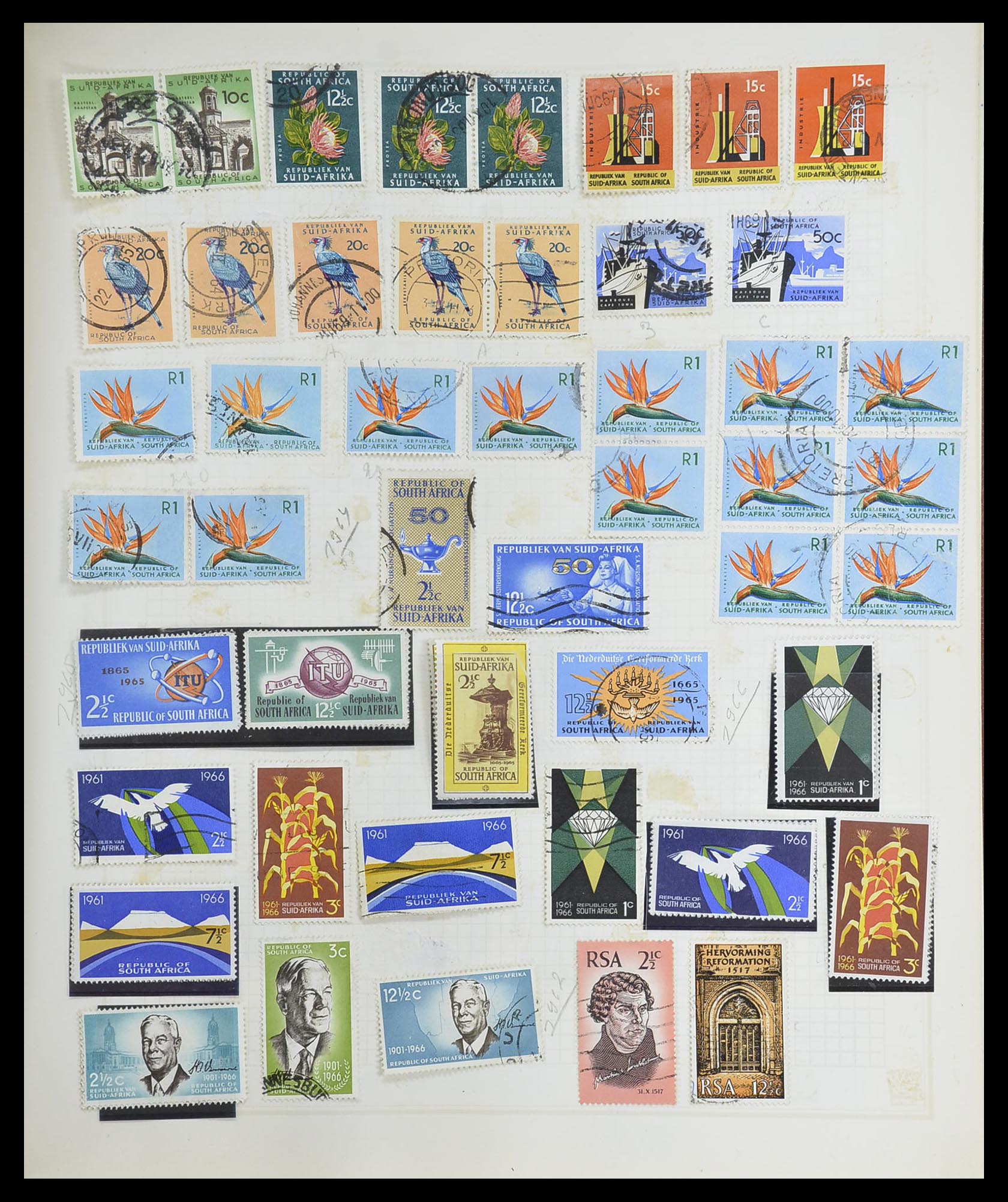 33527 817 - Postzegelverzameling 33527 Wereld 1880-1960.