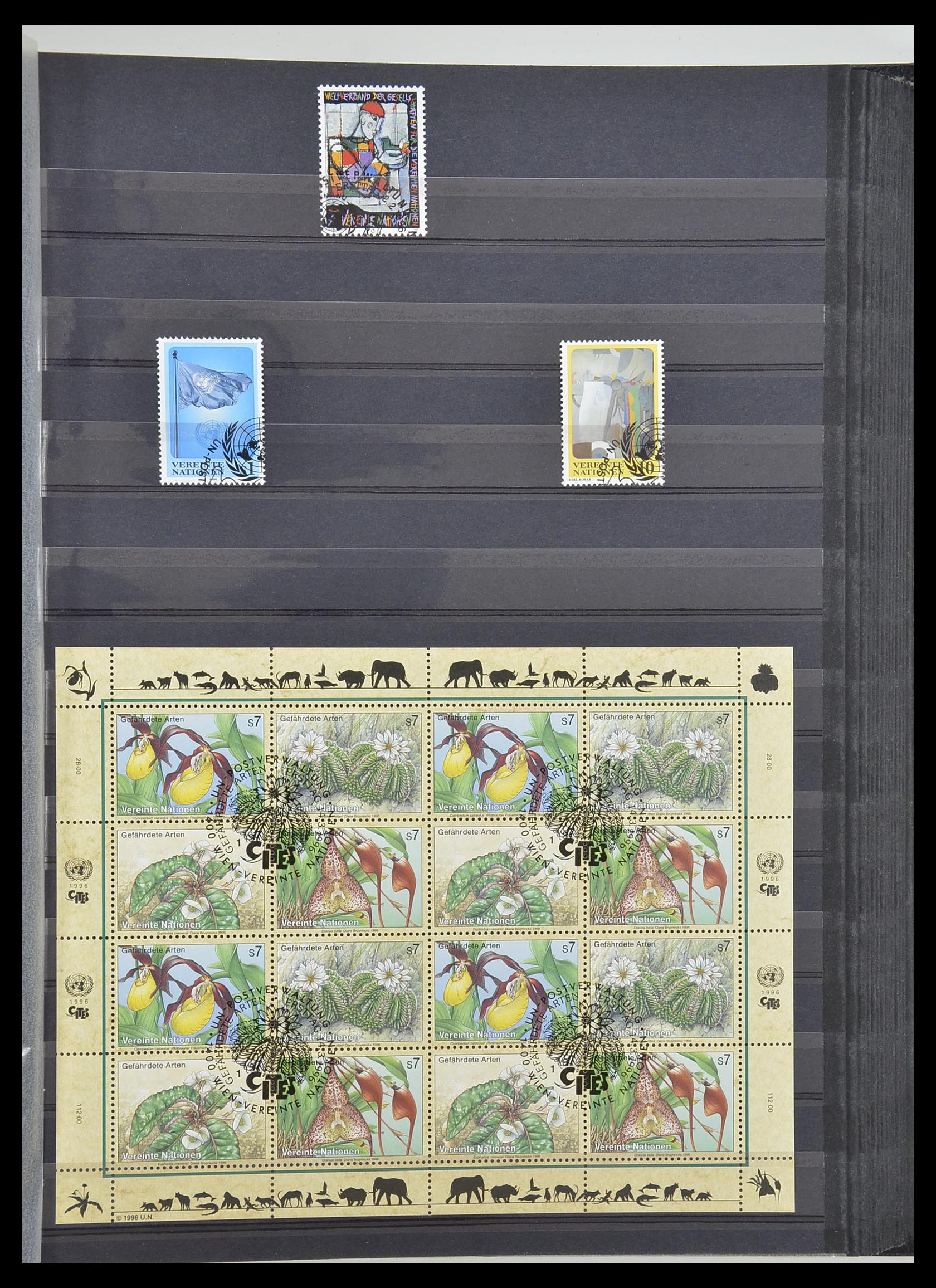 33535 037 - Postzegelverzameling 33535 Verenigde Naties 1951-2008.