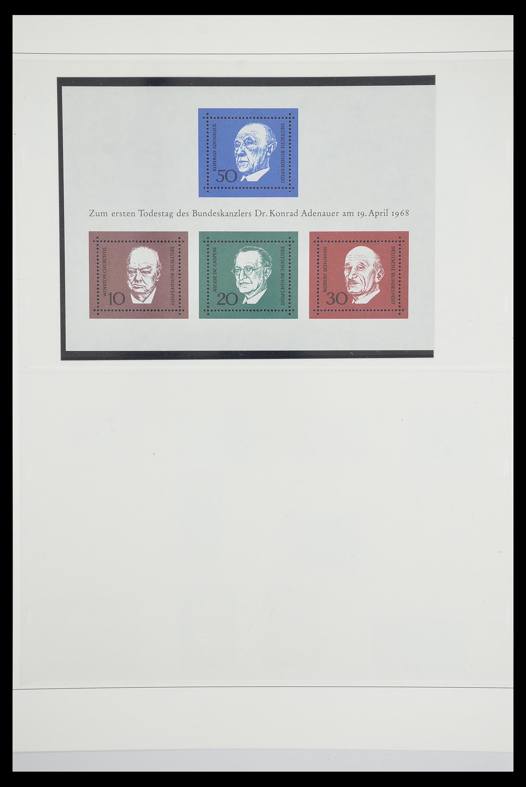 33539 0049 - Postzegelverzameling 33539 Europa CEPT 1942-2008.