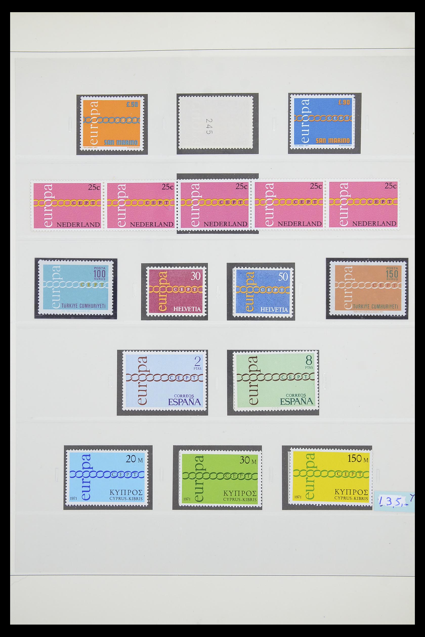 33539 0071 - Postzegelverzameling 33539 Europa CEPT 1942-2008.