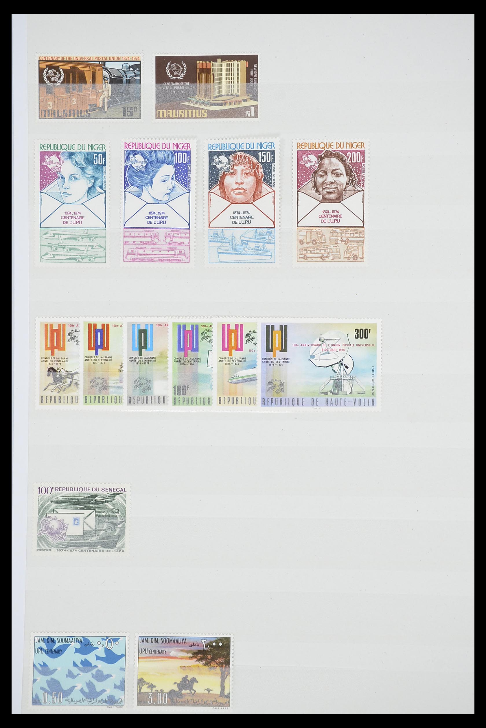 33541 285 - Postzegelverzameling 33541 Diverse motieven 1940-2000.
