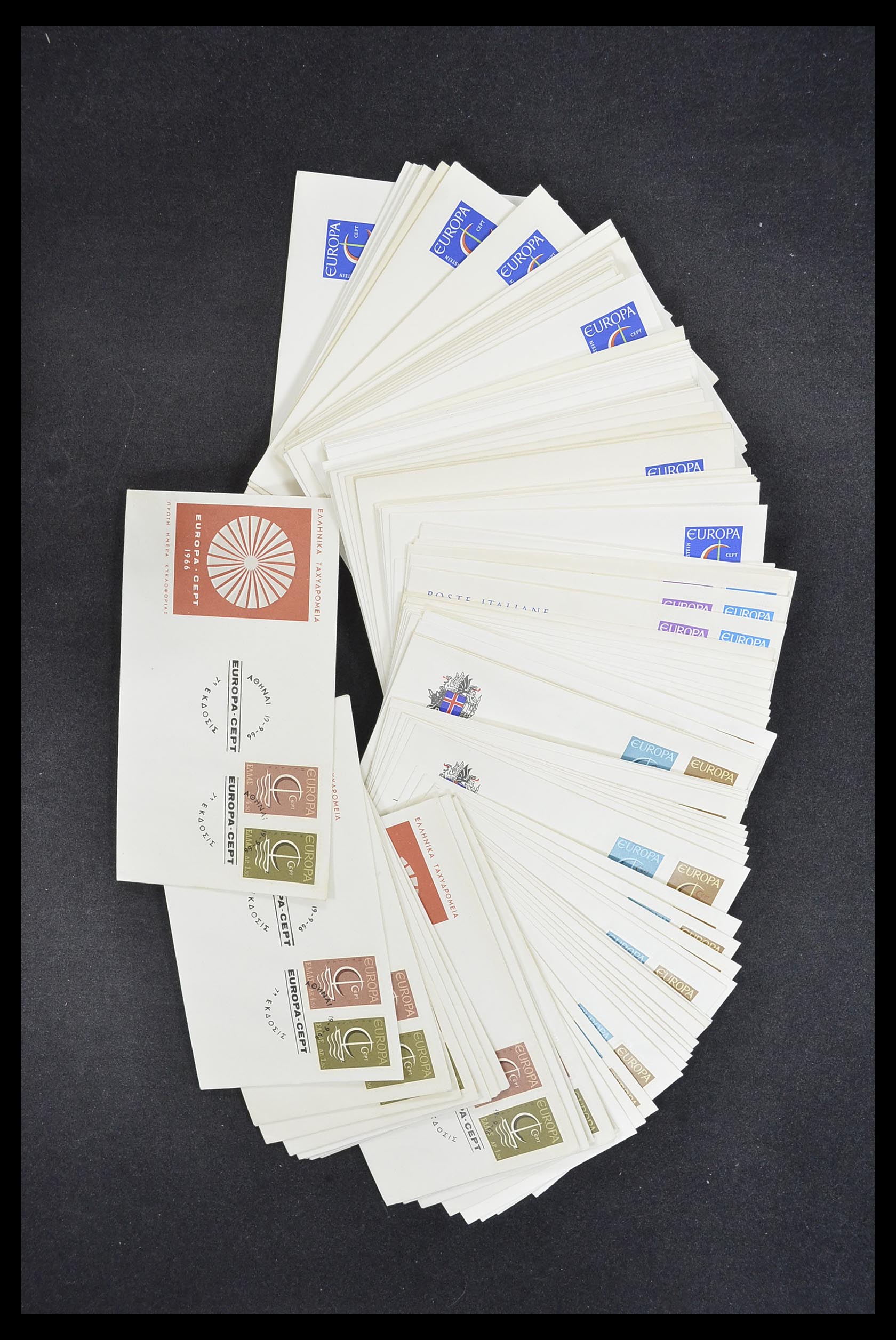 33542 030 - Stamp collection 33542 Europa Cept first day covers 1956-1999.