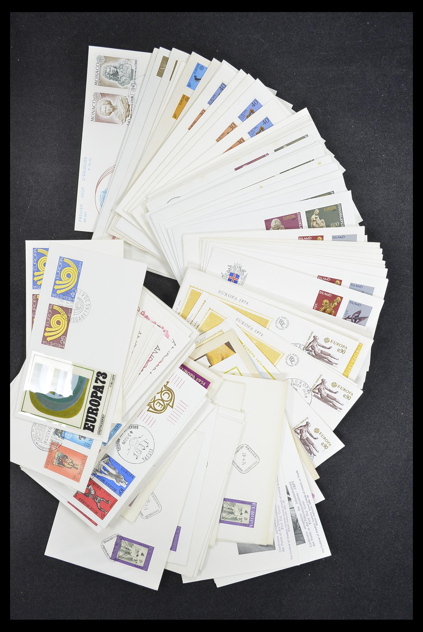 33542 050 - Stamp collection 33542 Europa Cept first day covers 1956-1999.