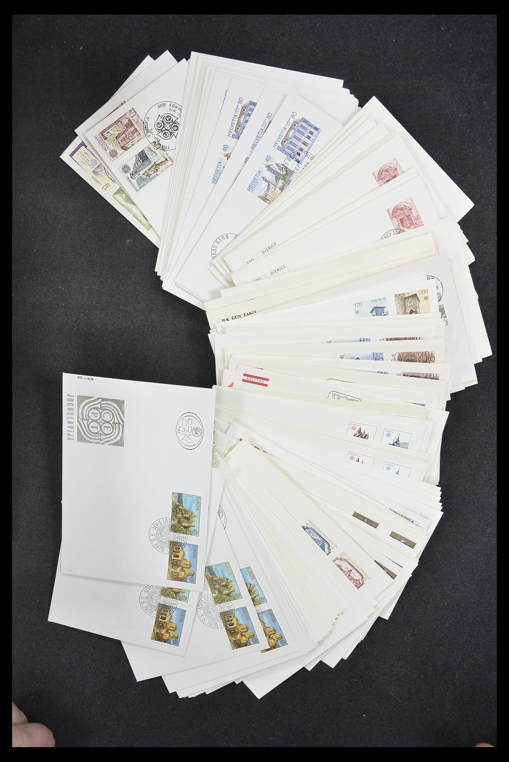 33542 067 - Stamp collection 33542 Europa Cept first day covers 1956-1999.