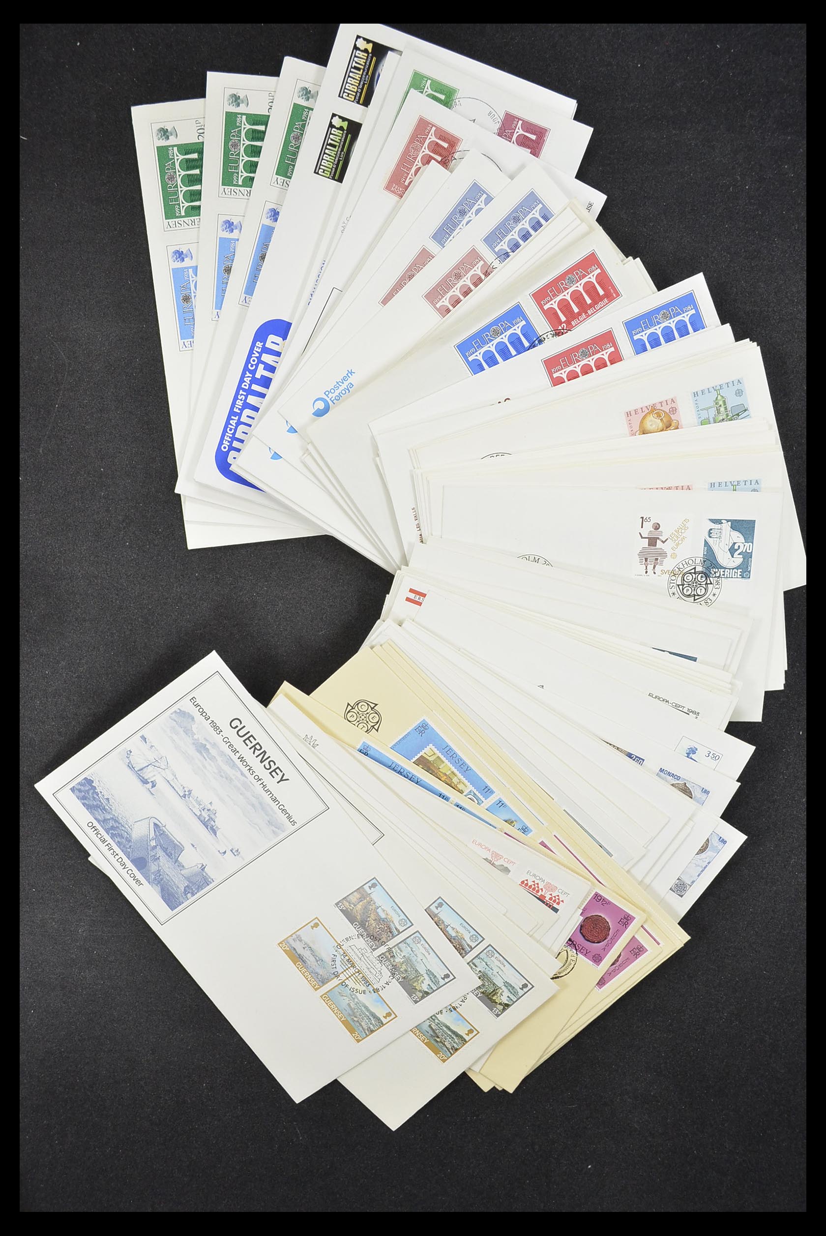 33542 073 - Stamp collection 33542 Europa Cept first day covers 1956-1999.