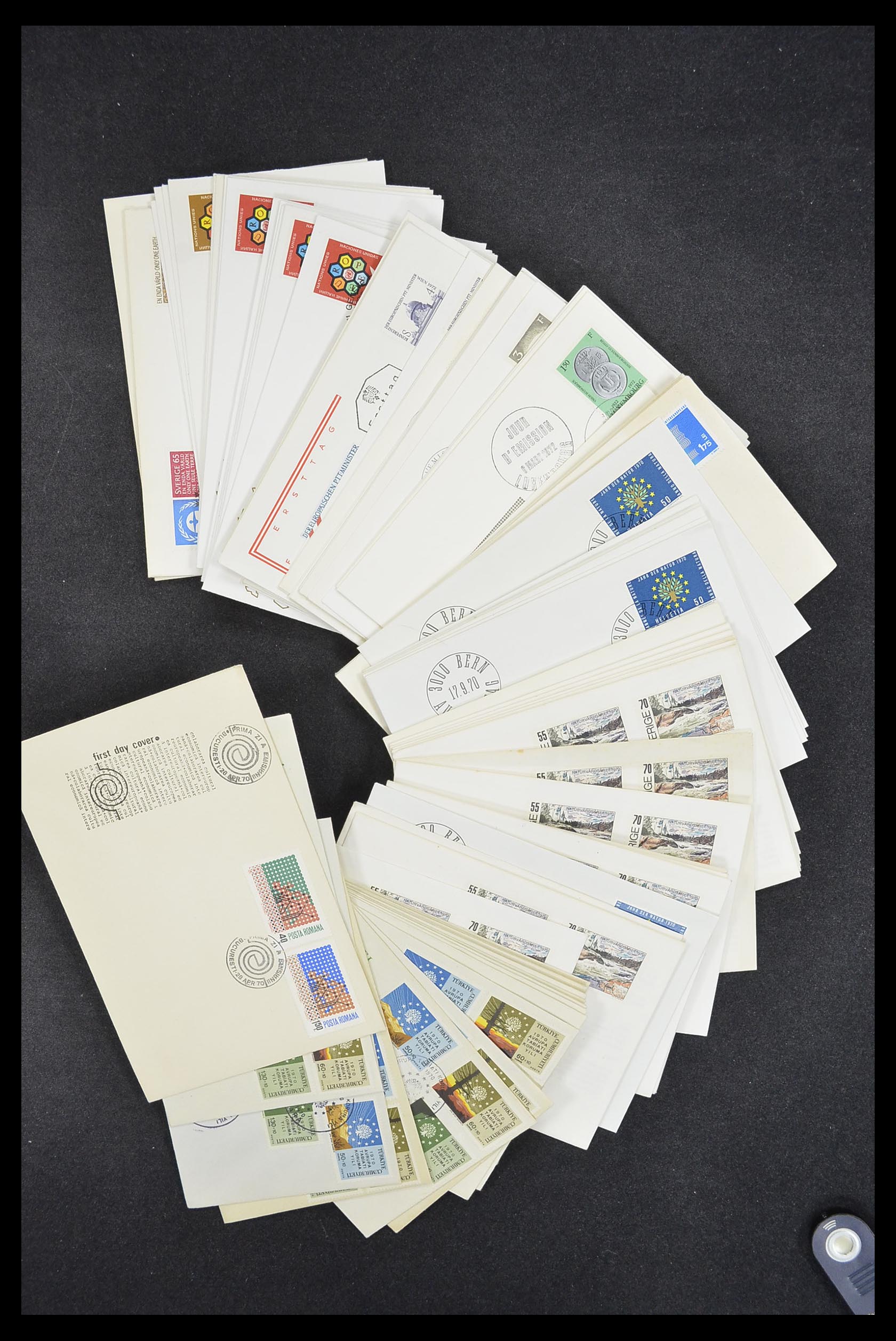 33542 098 - Stamp collection 33542 Europa Cept first day covers 1956-1999.
