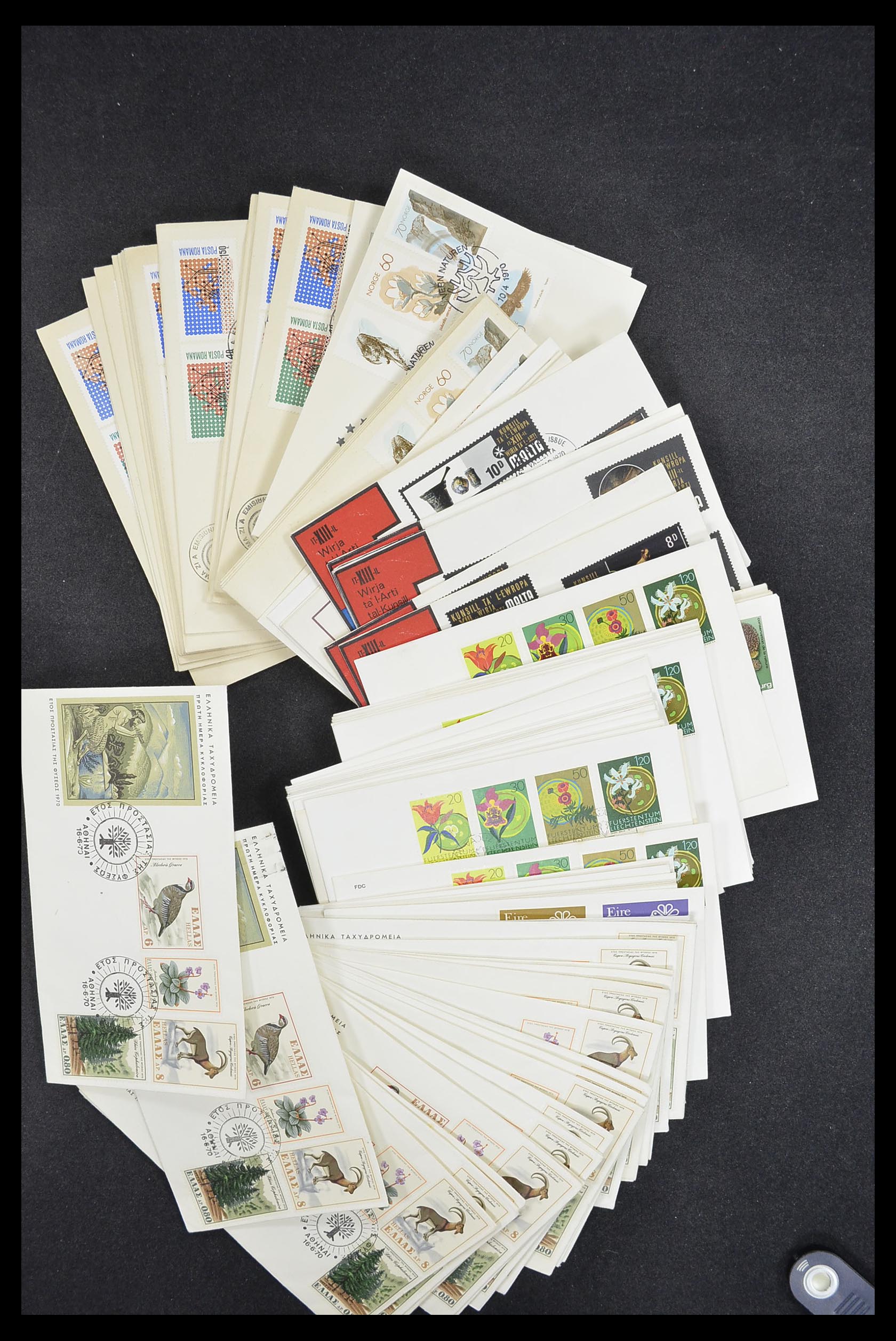 33542 099 - Stamp collection 33542 Europa Cept first day covers 1956-1999.