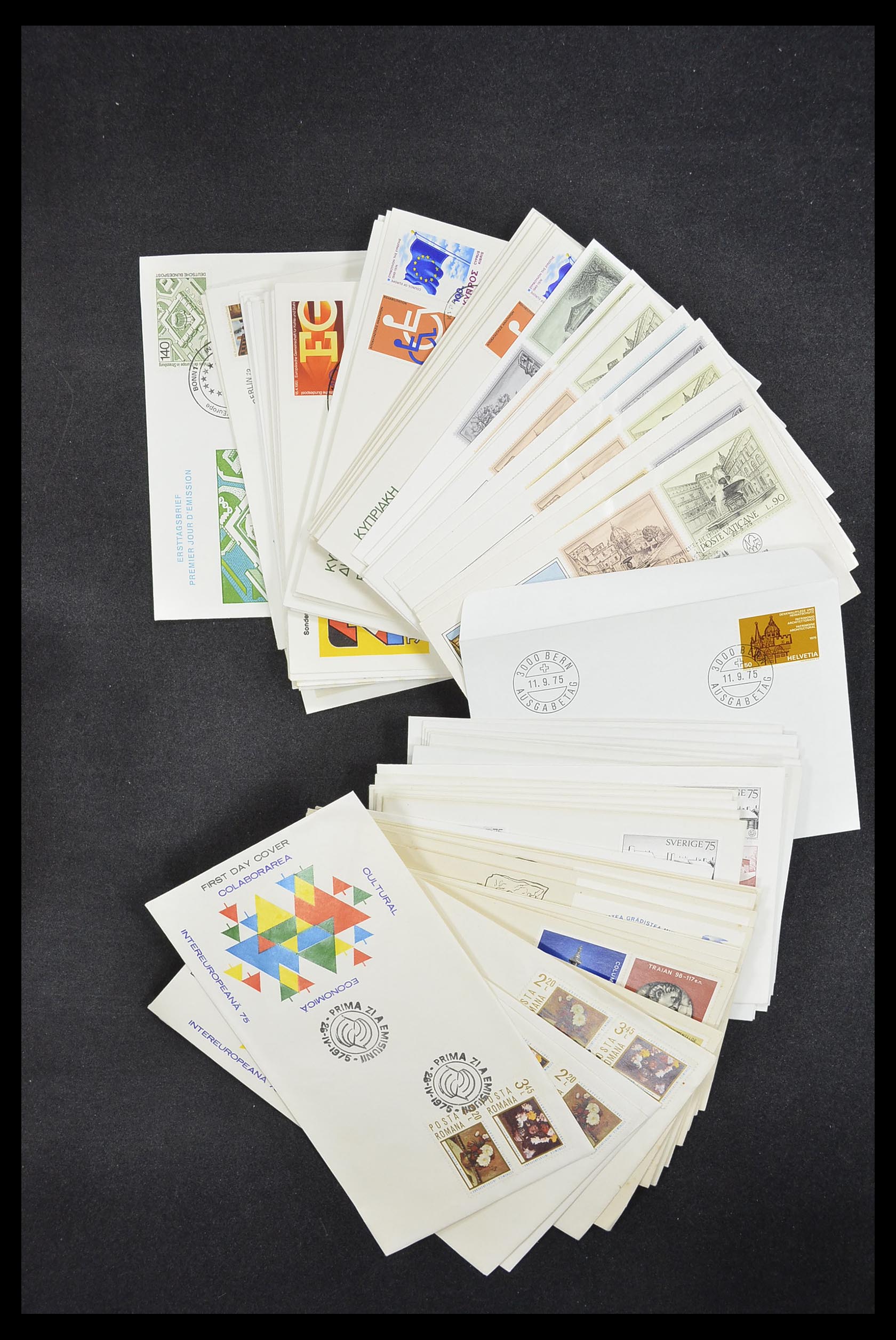 33542 110 - Stamp collection 33542 Europa Cept first day covers 1956-1999.
