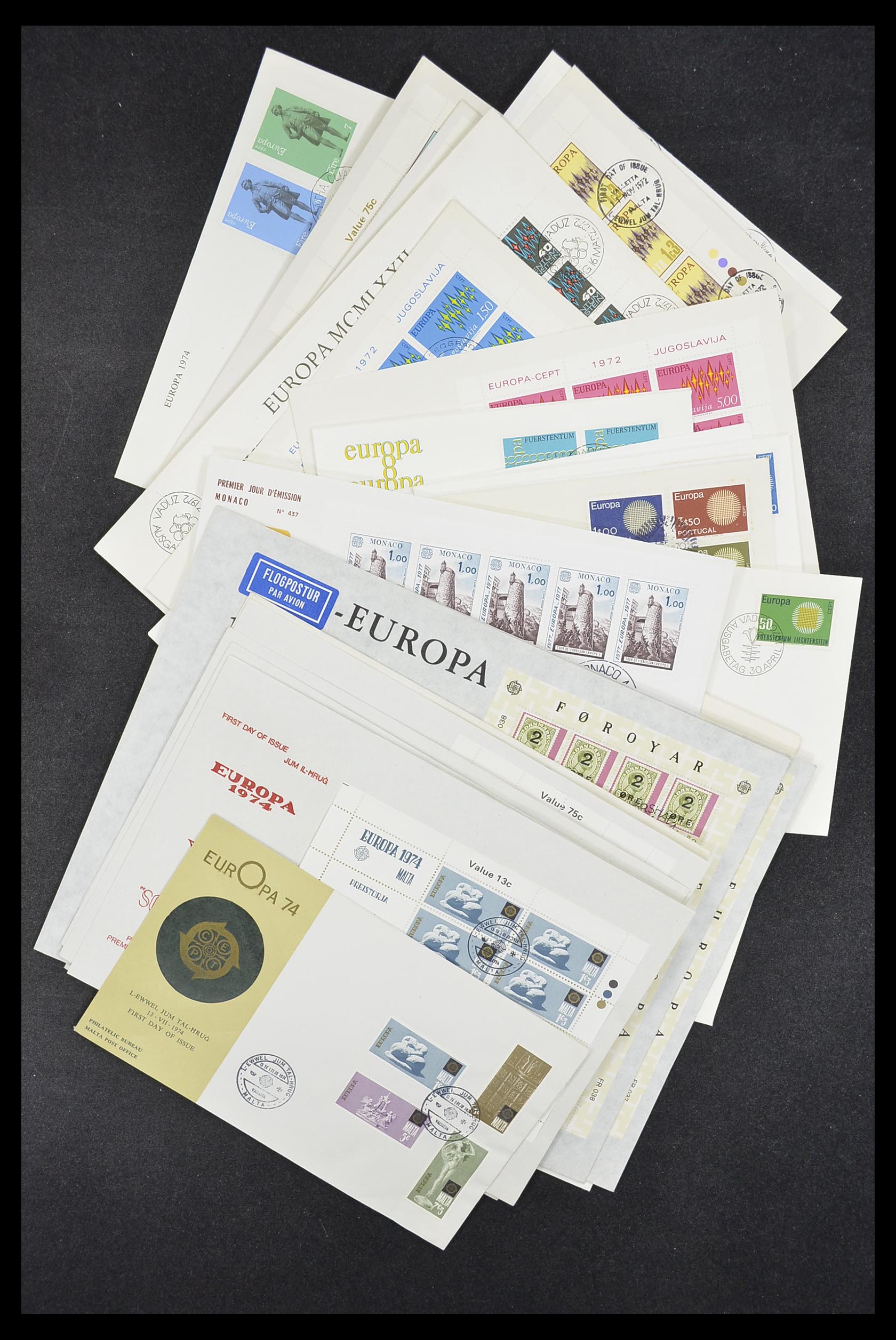 33542 122 - Stamp collection 33542 Europa Cept first day covers 1956-1999.