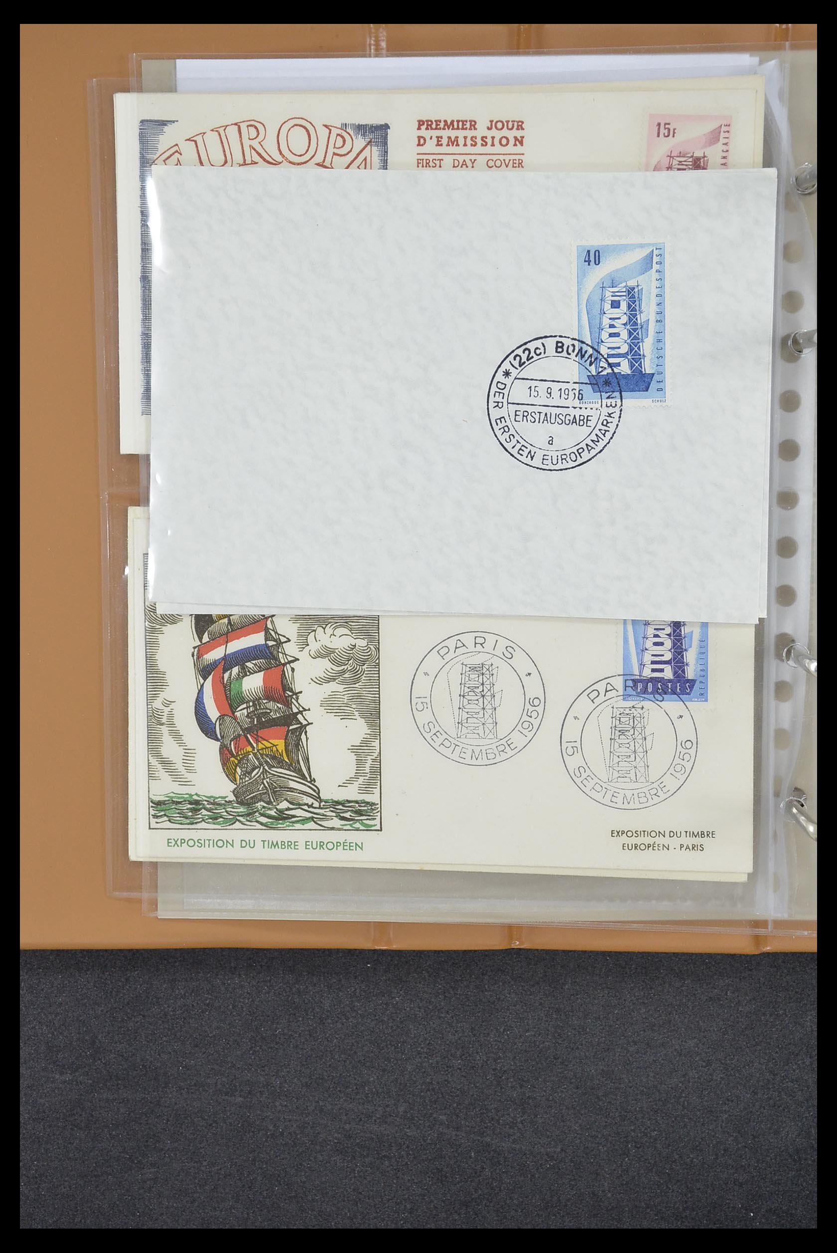 33542 129 - Stamp collection 33542 Europa Cept first day covers 1956-1999.