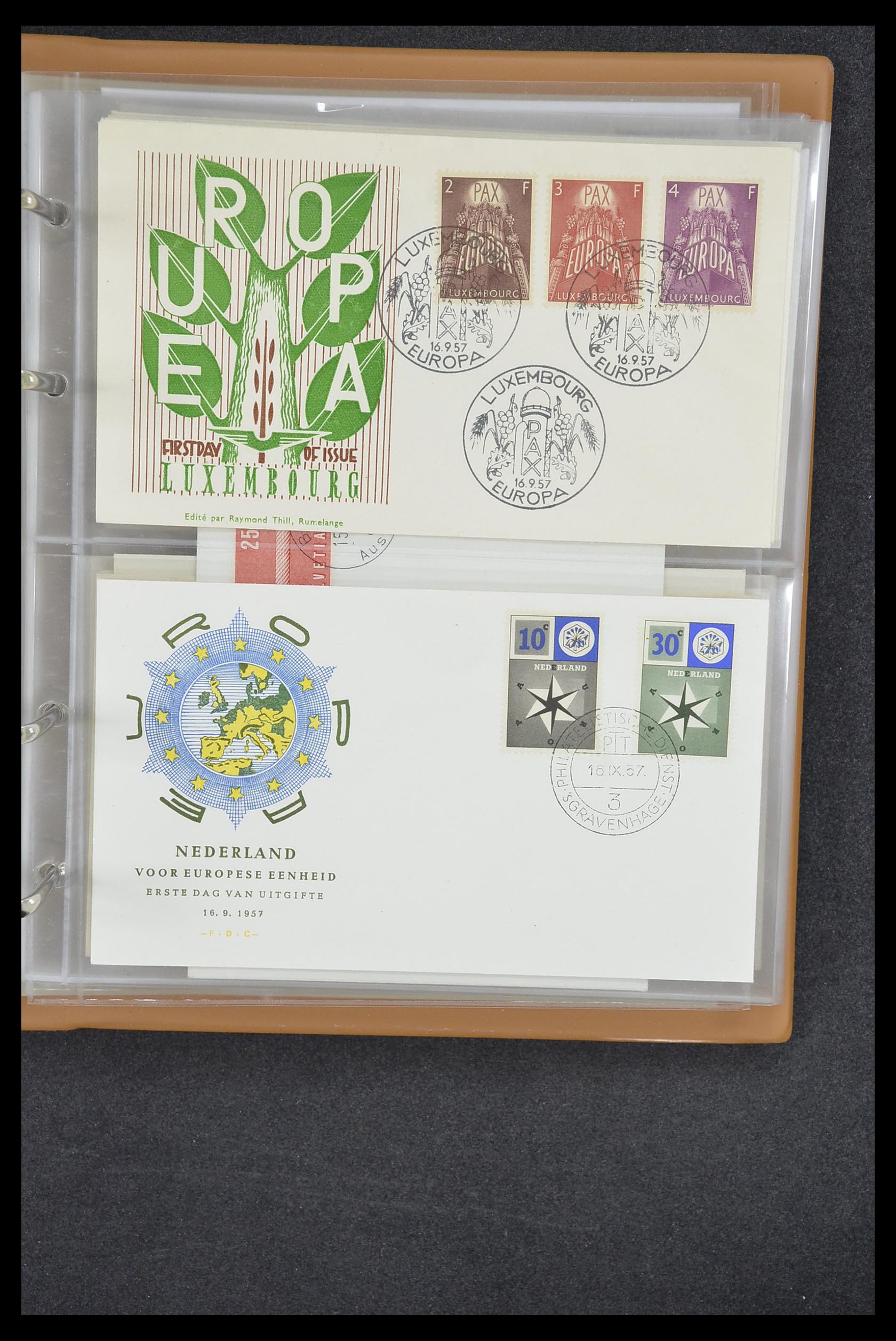 33542 136 - Stamp collection 33542 Europa Cept first day covers 1956-1999.