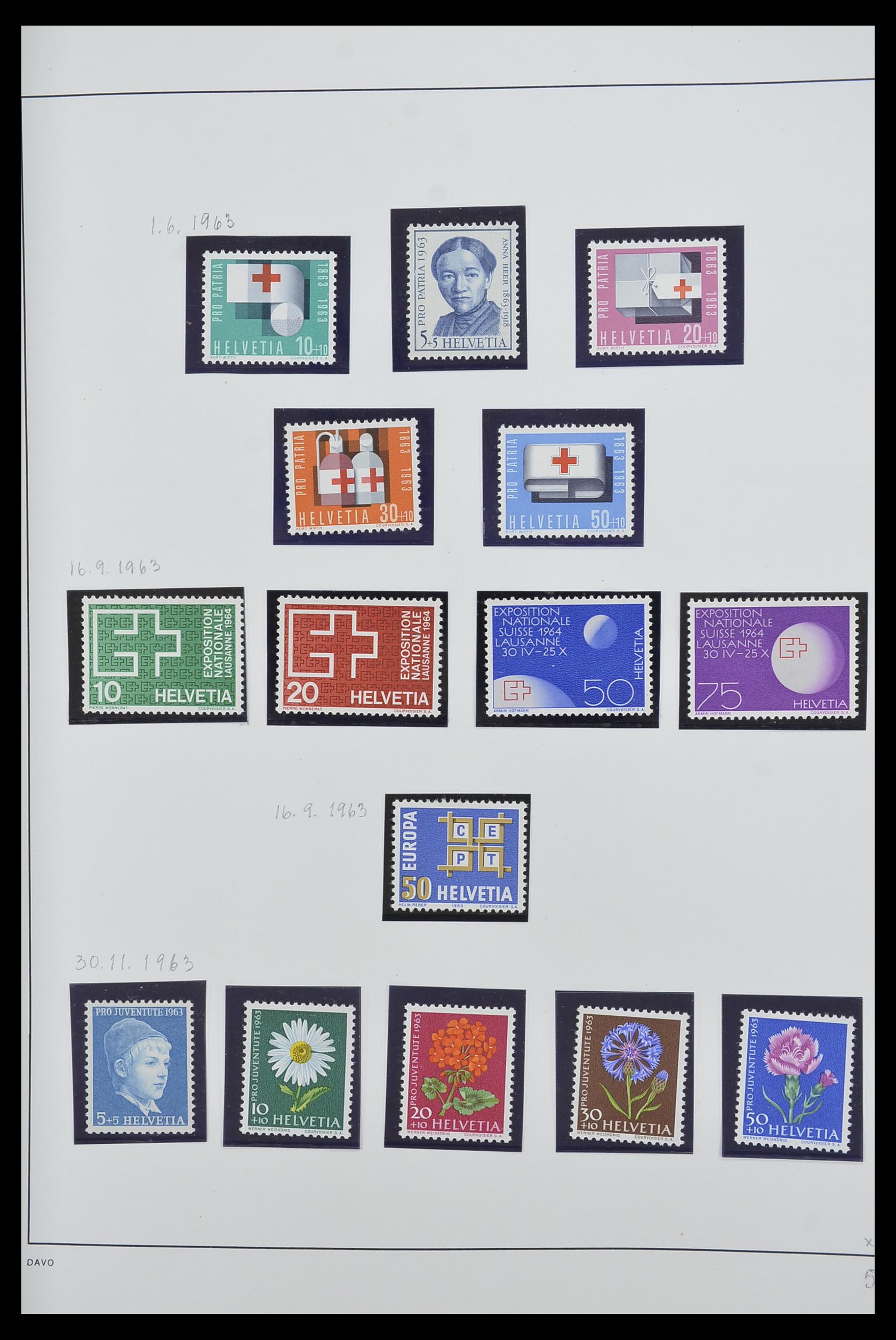 33556 050 - Stamp collection 33556 Switzerland 1862-2000.