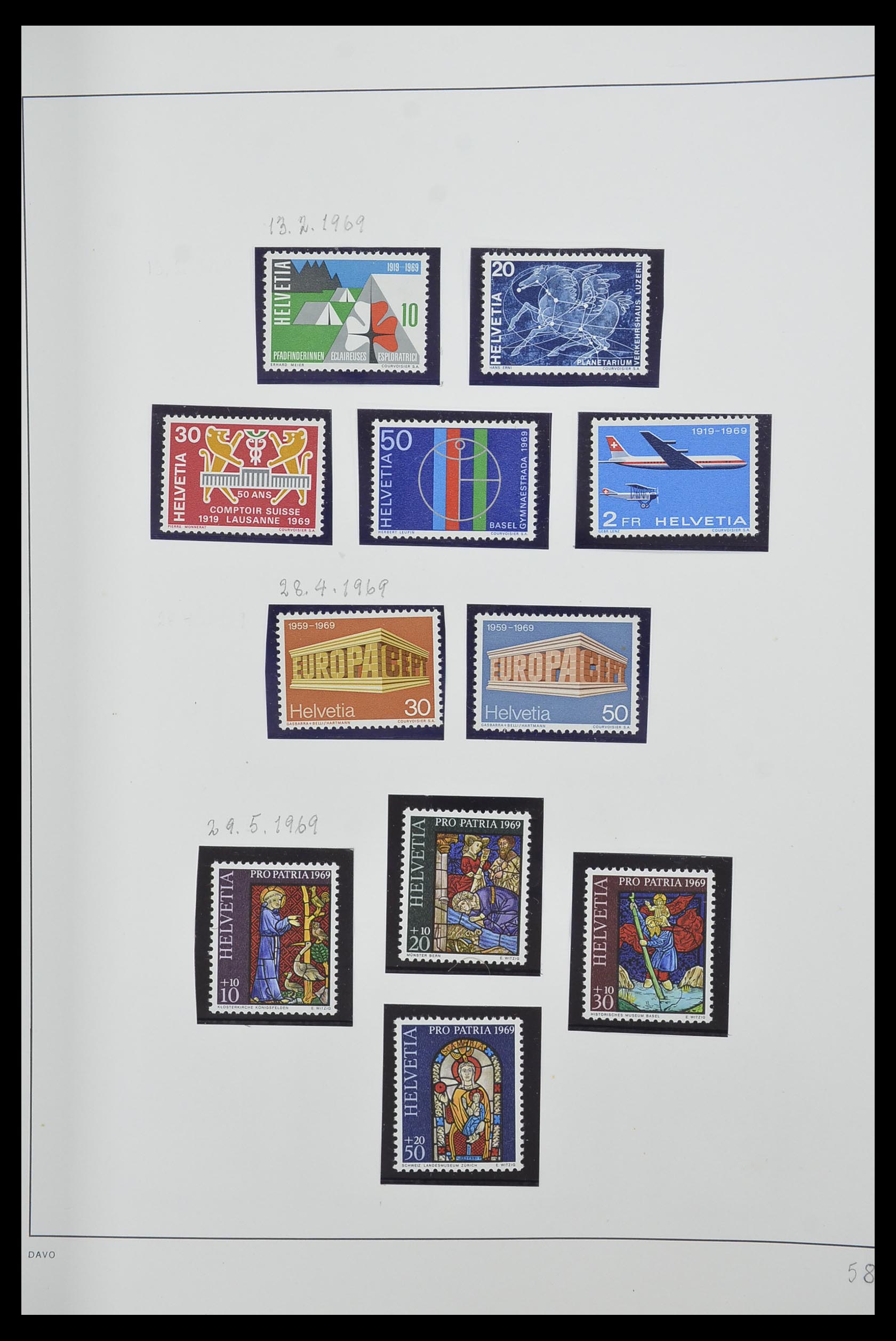 33556 058 - Stamp collection 33556 Switzerland 1862-2000.