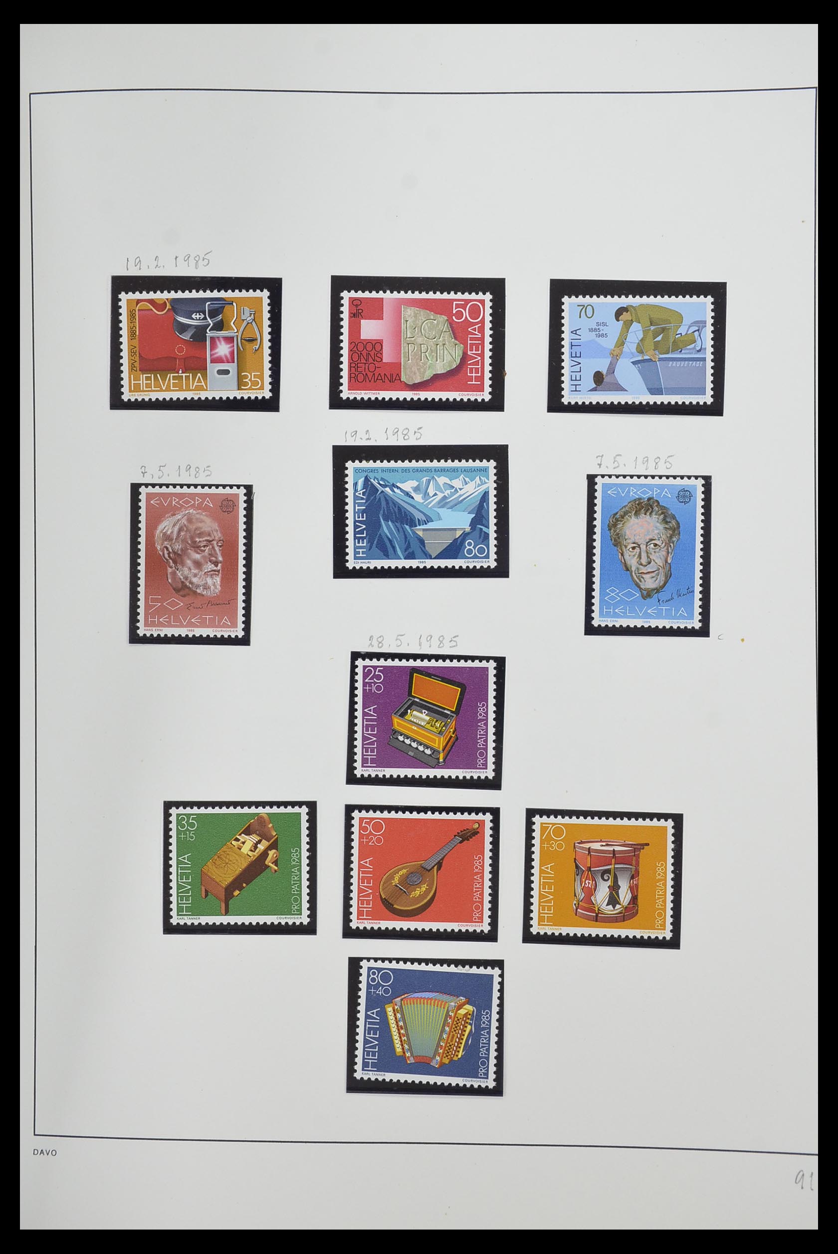 33556 093 - Stamp collection 33556 Switzerland 1862-2000.