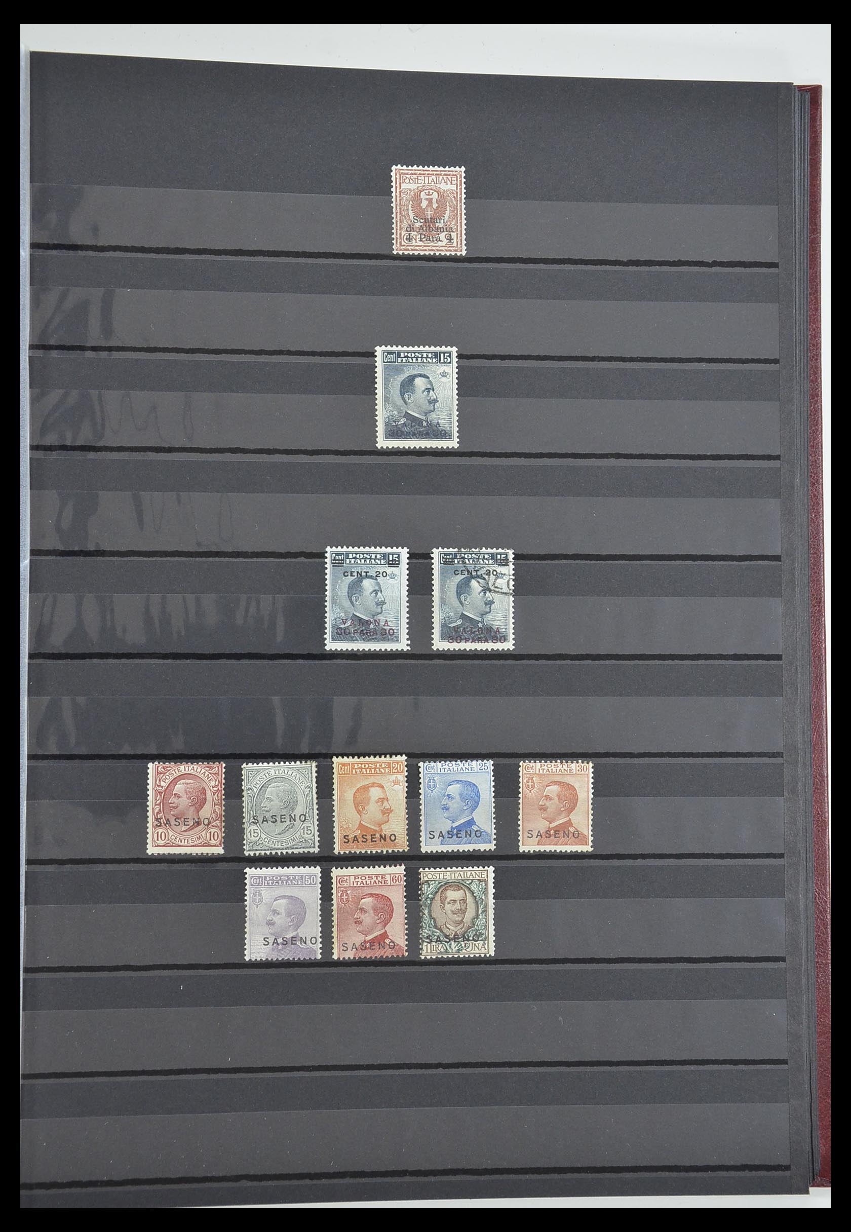 33560 032 - Postzegelverzameling 33560 Italië BOB/bezetting/gebieden 1860-1945.