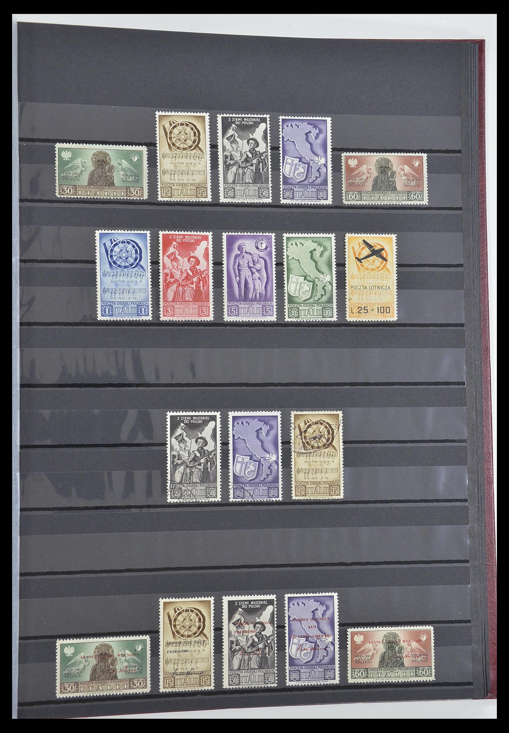 33560 045 - Postzegelverzameling 33560 Italië BOB/bezetting/gebieden 1860-1945.