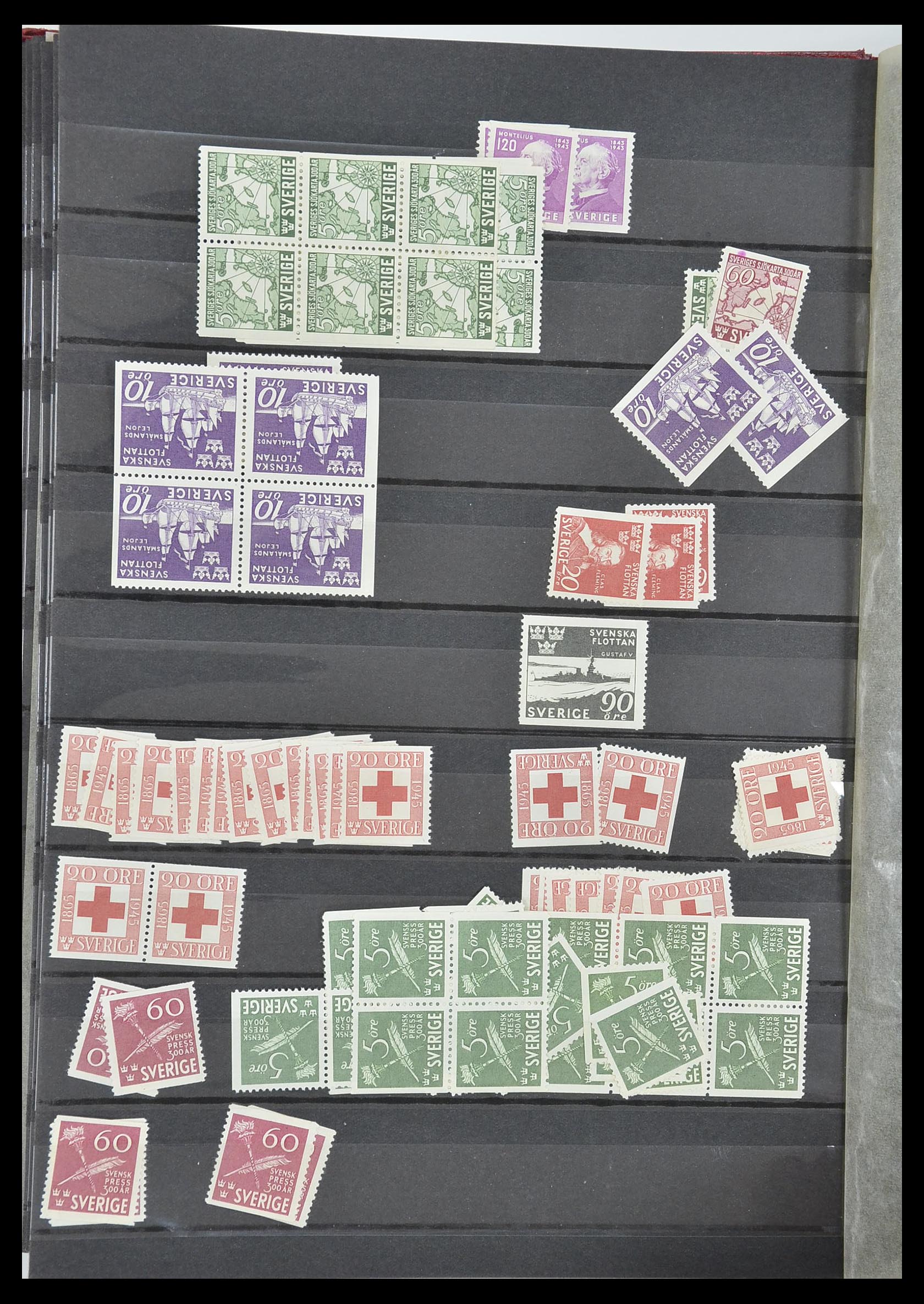 33568 019 - Stamp collection 33568 Scandinavia 1855-1976.