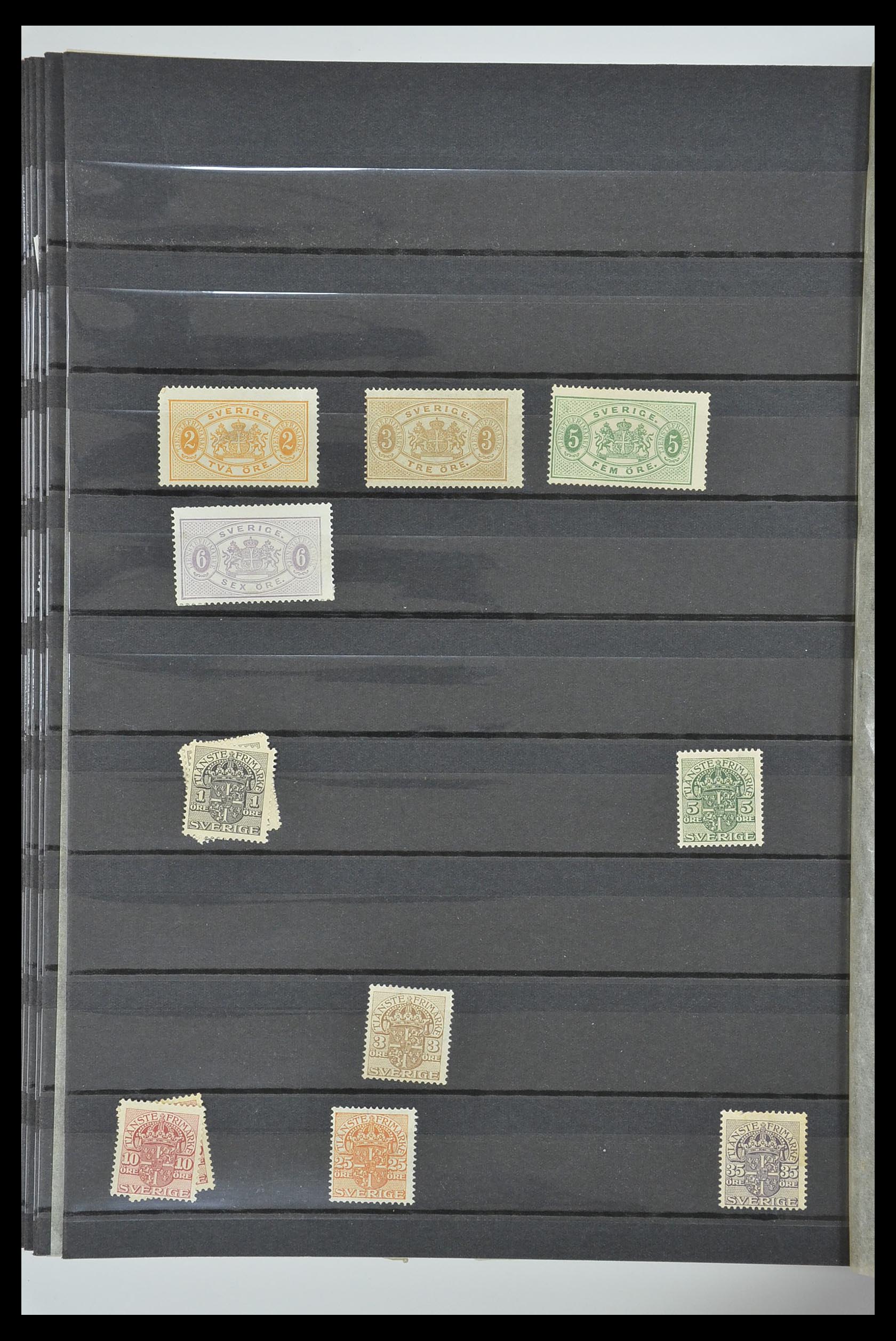 33568 035 - Stamp collection 33568 Scandinavia 1855-1976.