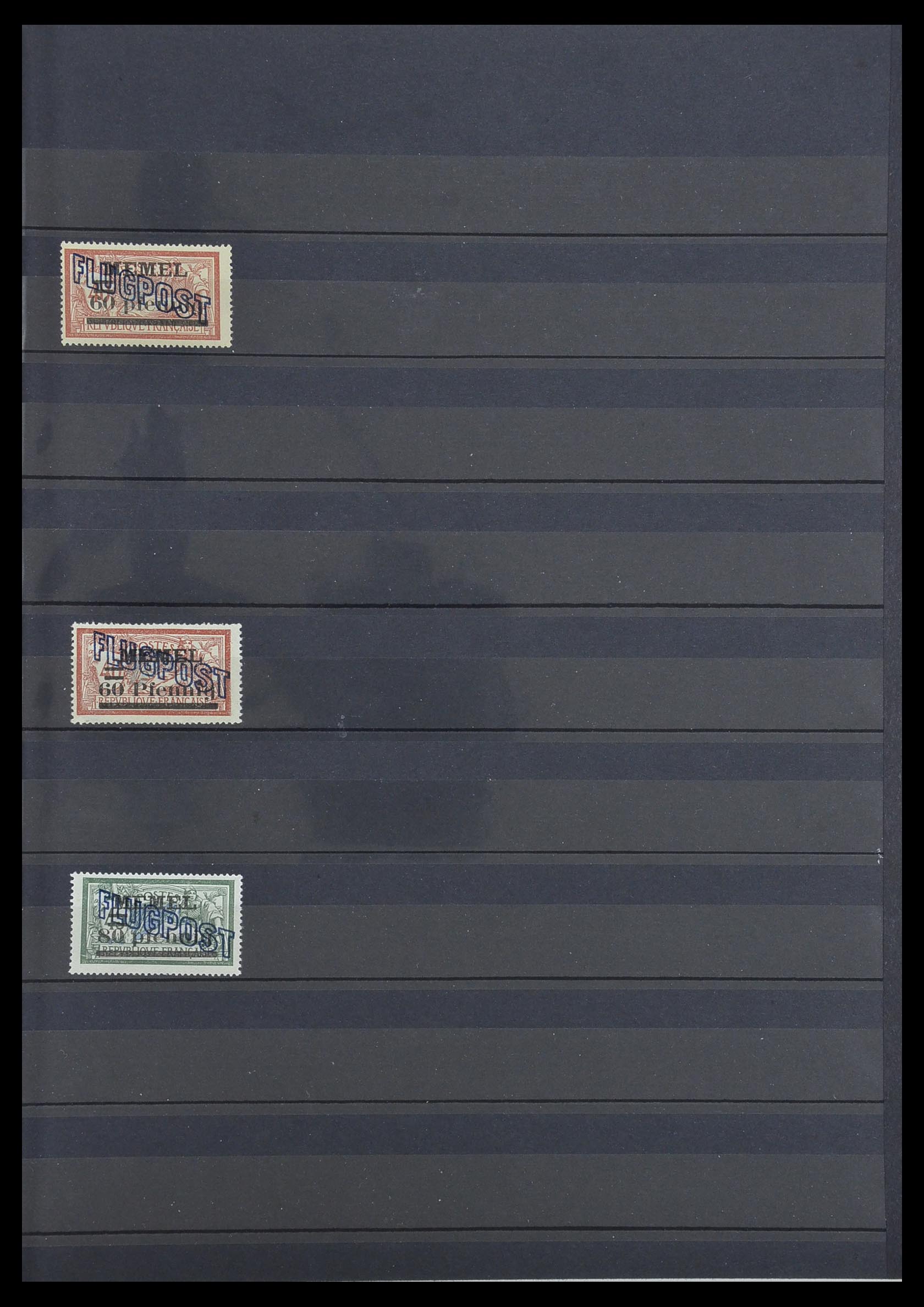 33570 007 - Postzegelverzameling 33570 Memel 1920-1923.