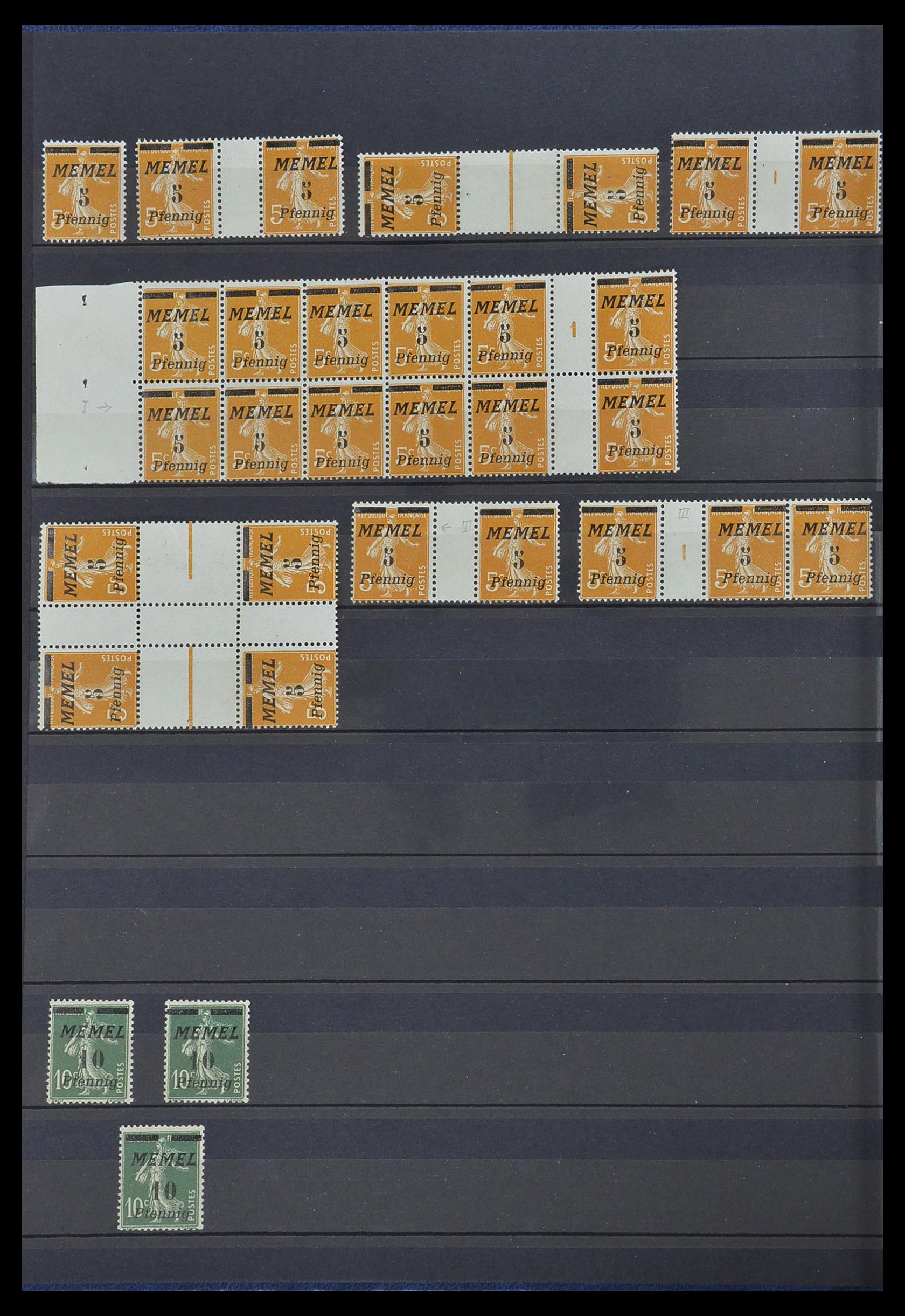 33570 011 - Stamp collection 33570 Memel 1920-1923.