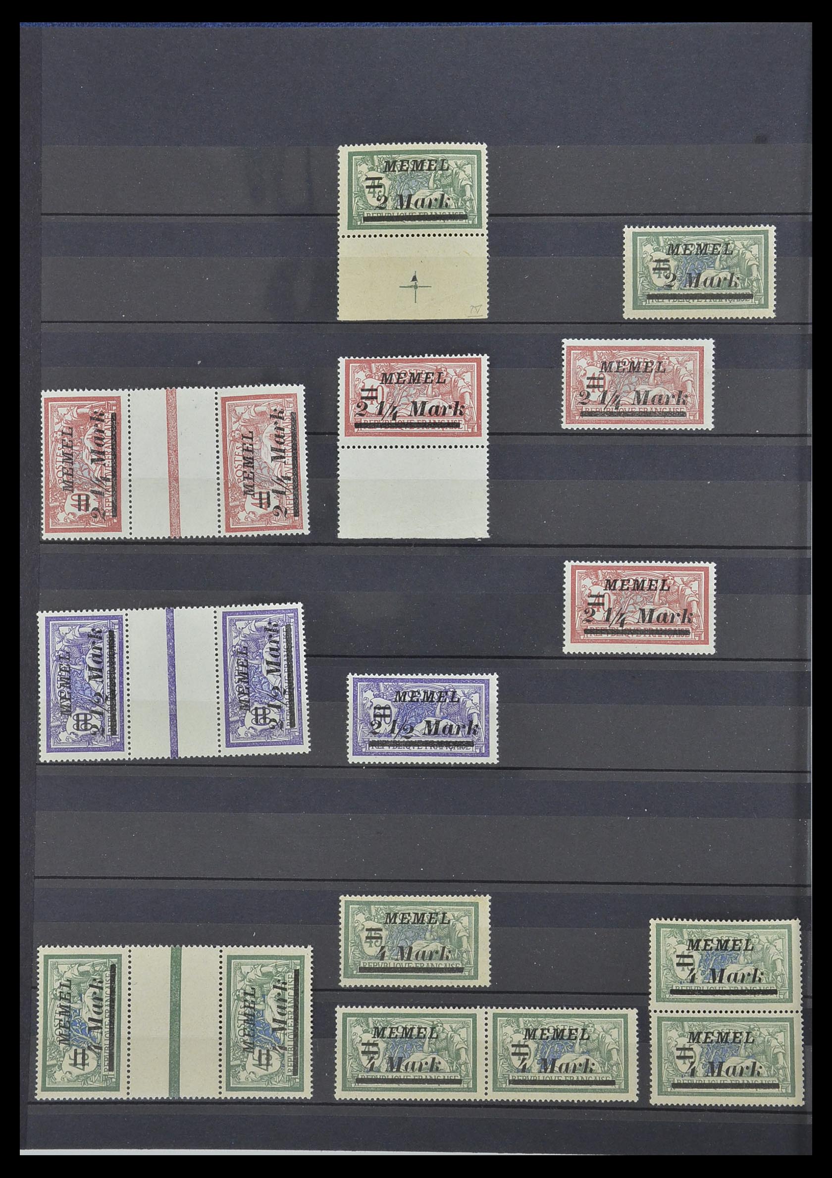 33570 018 - Postzegelverzameling 33570 Memel 1920-1923.