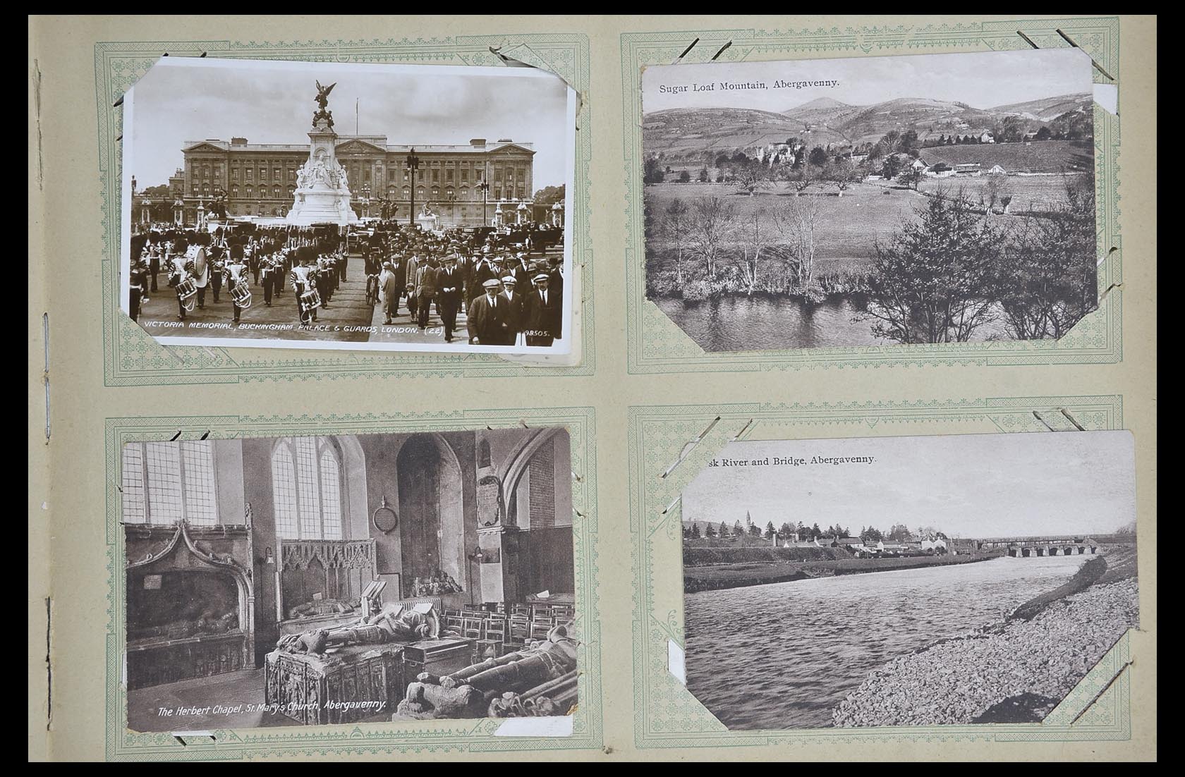 33633 003 - Postzegelverzameling 33633 Engeland ansichtkaarten 1900-1950.