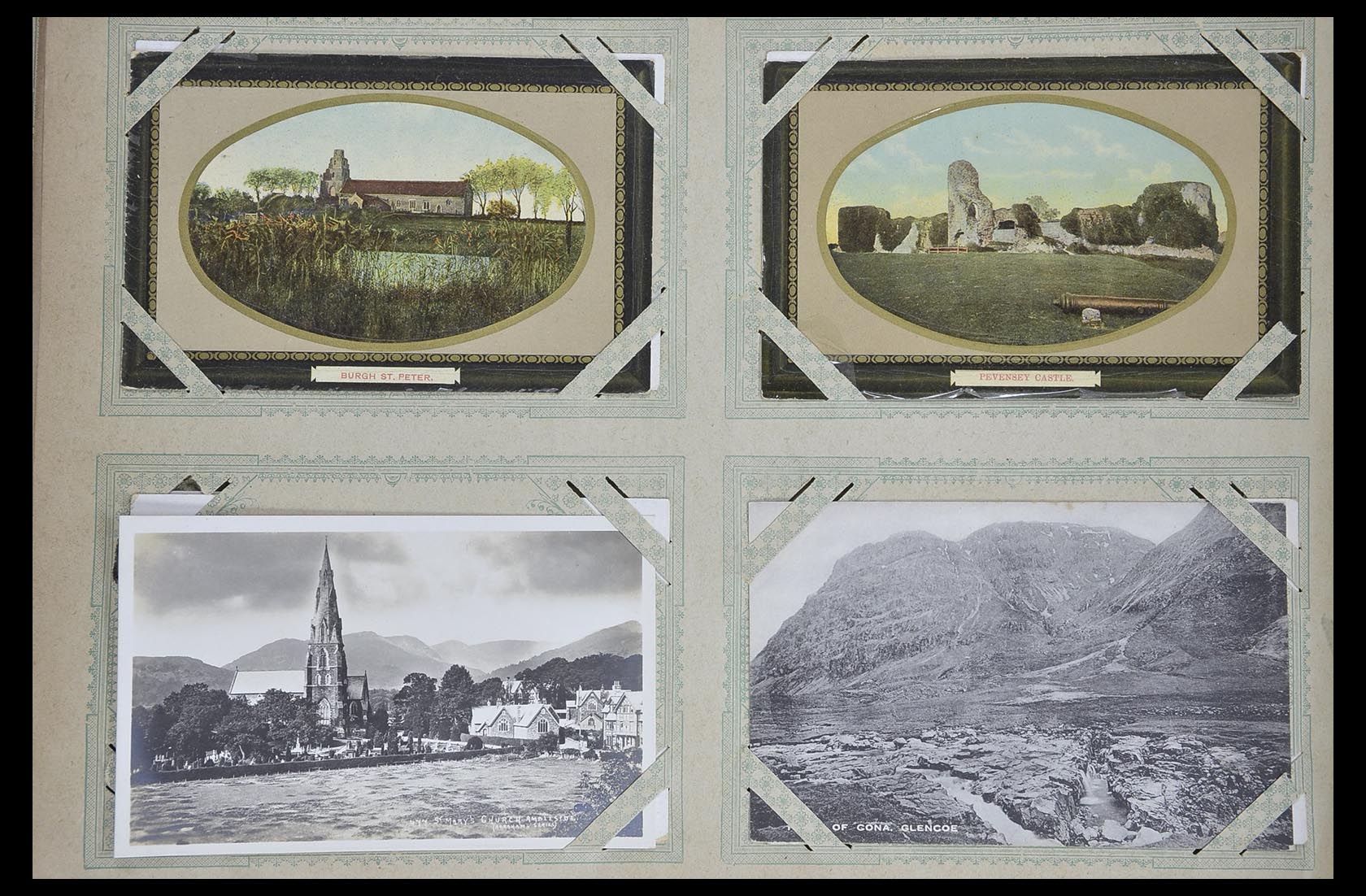 33633 046 - Postzegelverzameling 33633 Engeland ansichtkaarten 1900-1950.