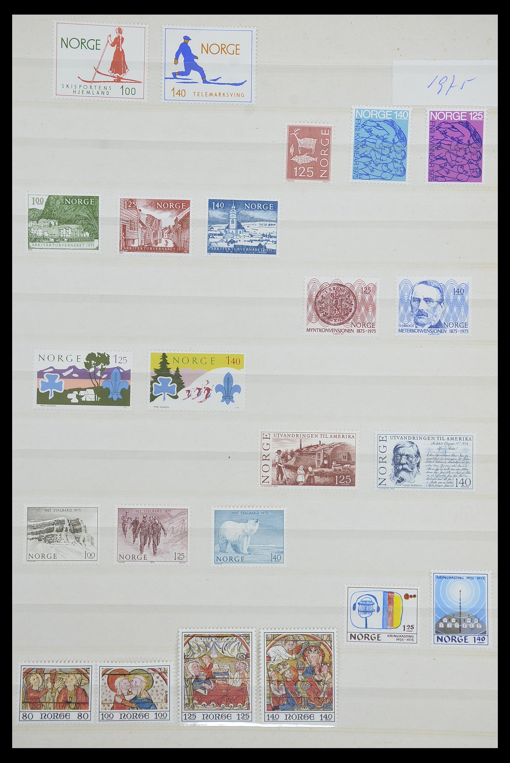 33661 348 - Stamp collection 33661 Norway 1856-2003.