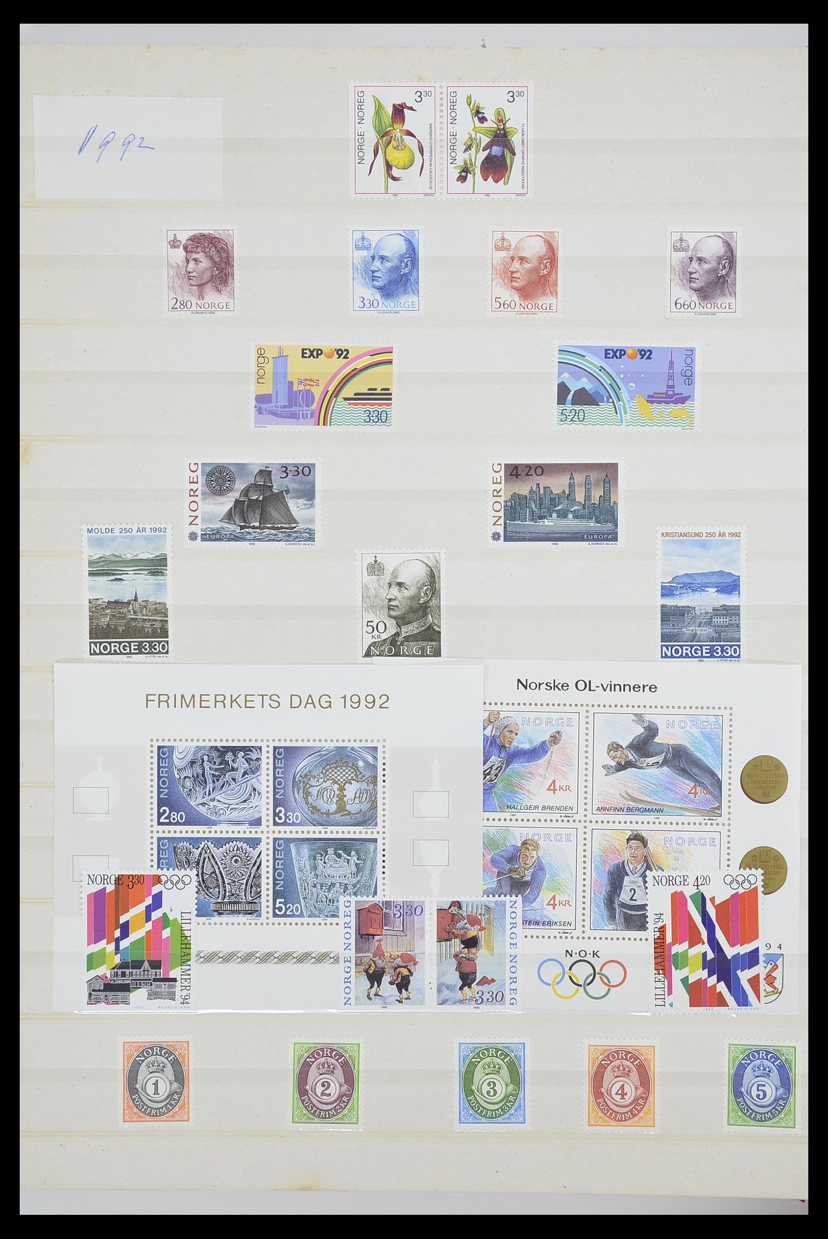 33661 365 - Stamp collection 33661 Norway 1856-2003.