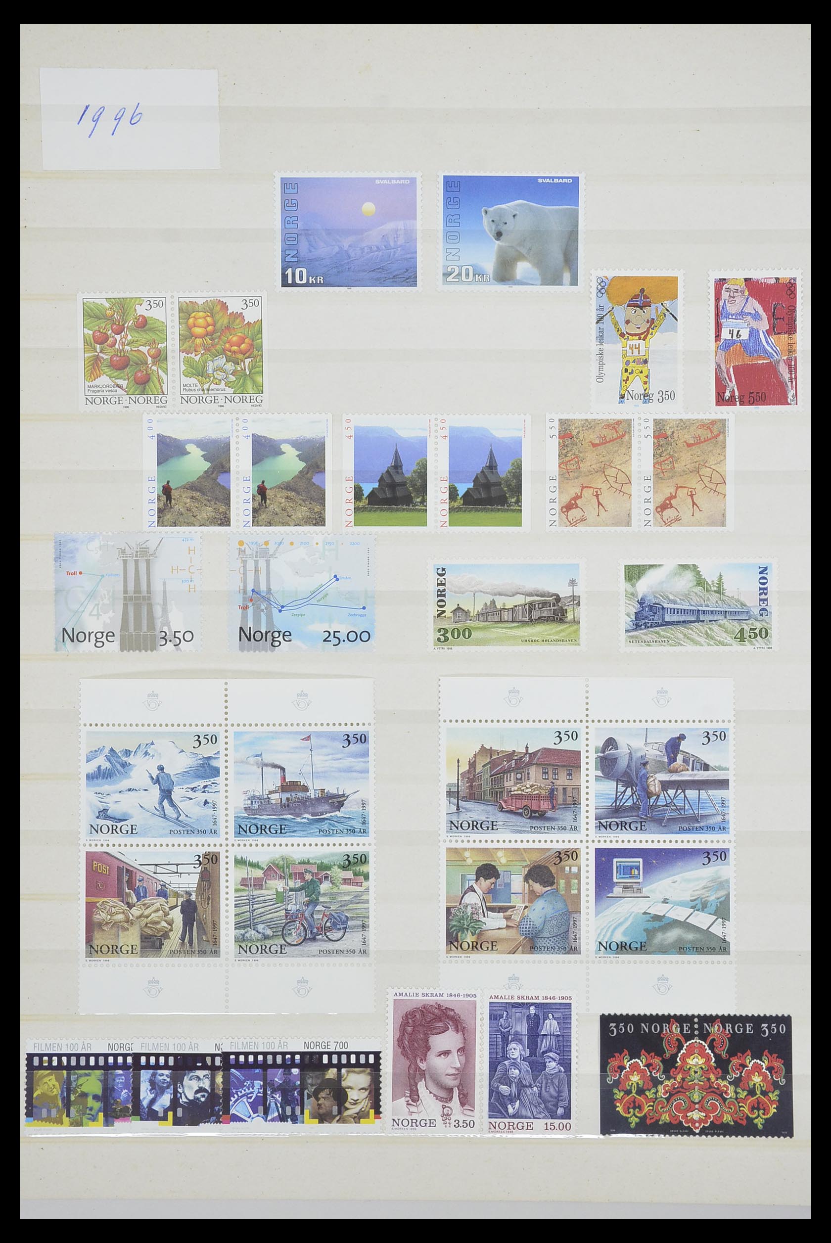 33661 369 - Postzegelverzameling 33661 Noorwegen 1856-2003.