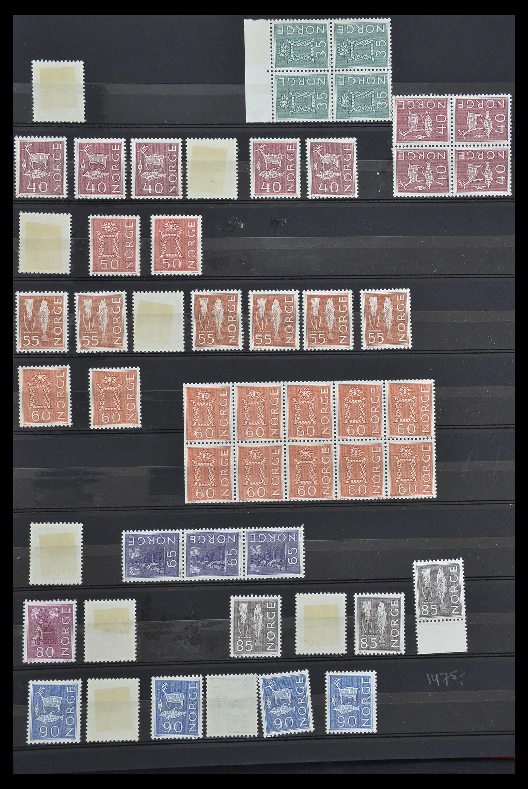 33661 390 - Postzegelverzameling 33661 Noorwegen 1856-2003.