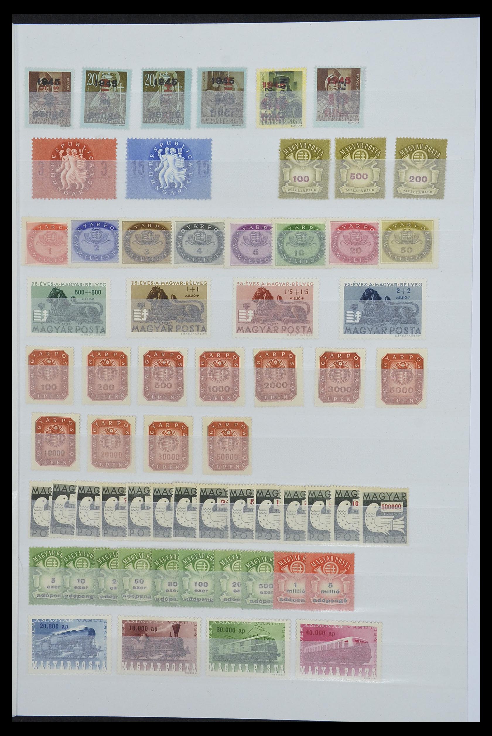 33669 011 - Postzegelverzameling 33669 Hongarije 1913-1985.