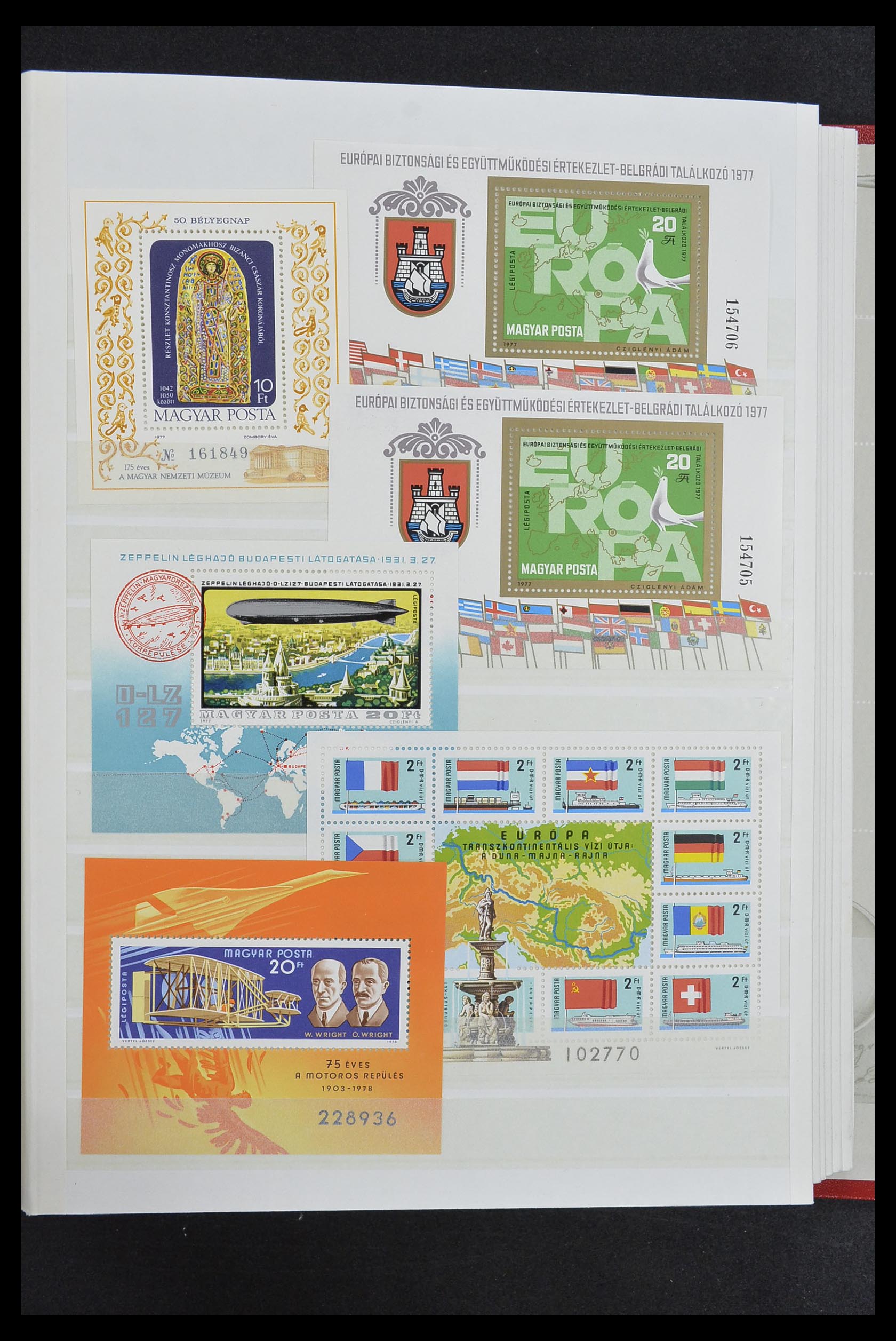 33669 110 - Postzegelverzameling 33669 Hongarije 1913-1985.