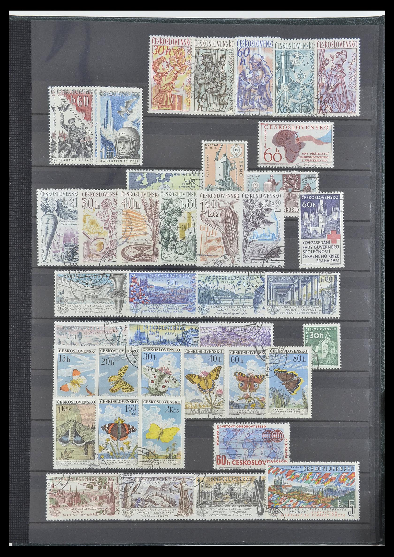 33671 055 - Stamp collection 33671 Czechoslovakia 1918-2000.