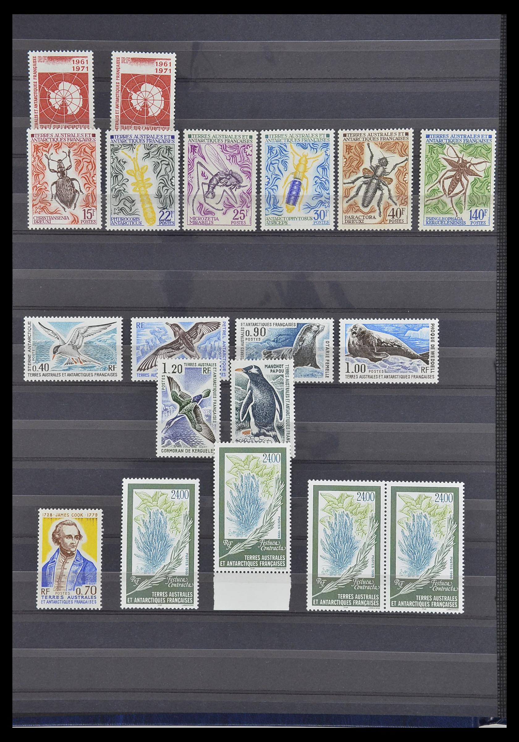 33678 004 - Postzegelverzameling 33678 T.A.A.F. toppers 1955-1996.