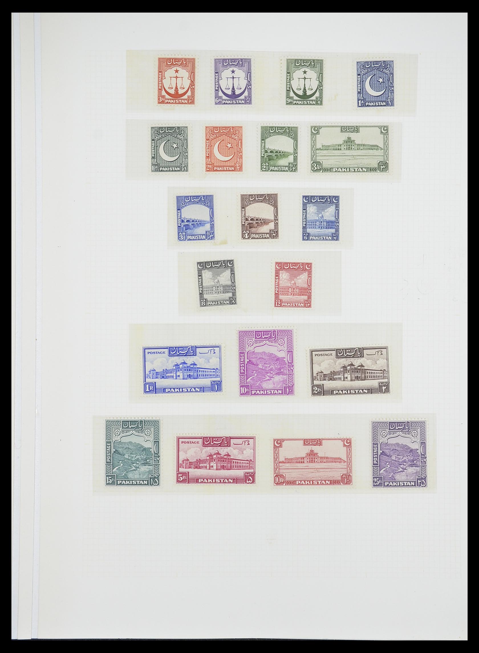 33682 046 - Postzegelverzameling 33682 Engelse koloniën in Azië 1937-1974.