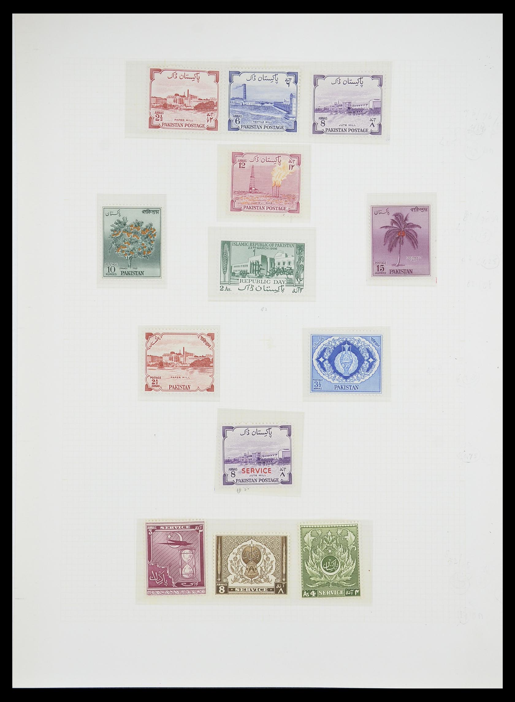 33682 052 - Postzegelverzameling 33682 Engelse koloniën in Azië 1937-1974.