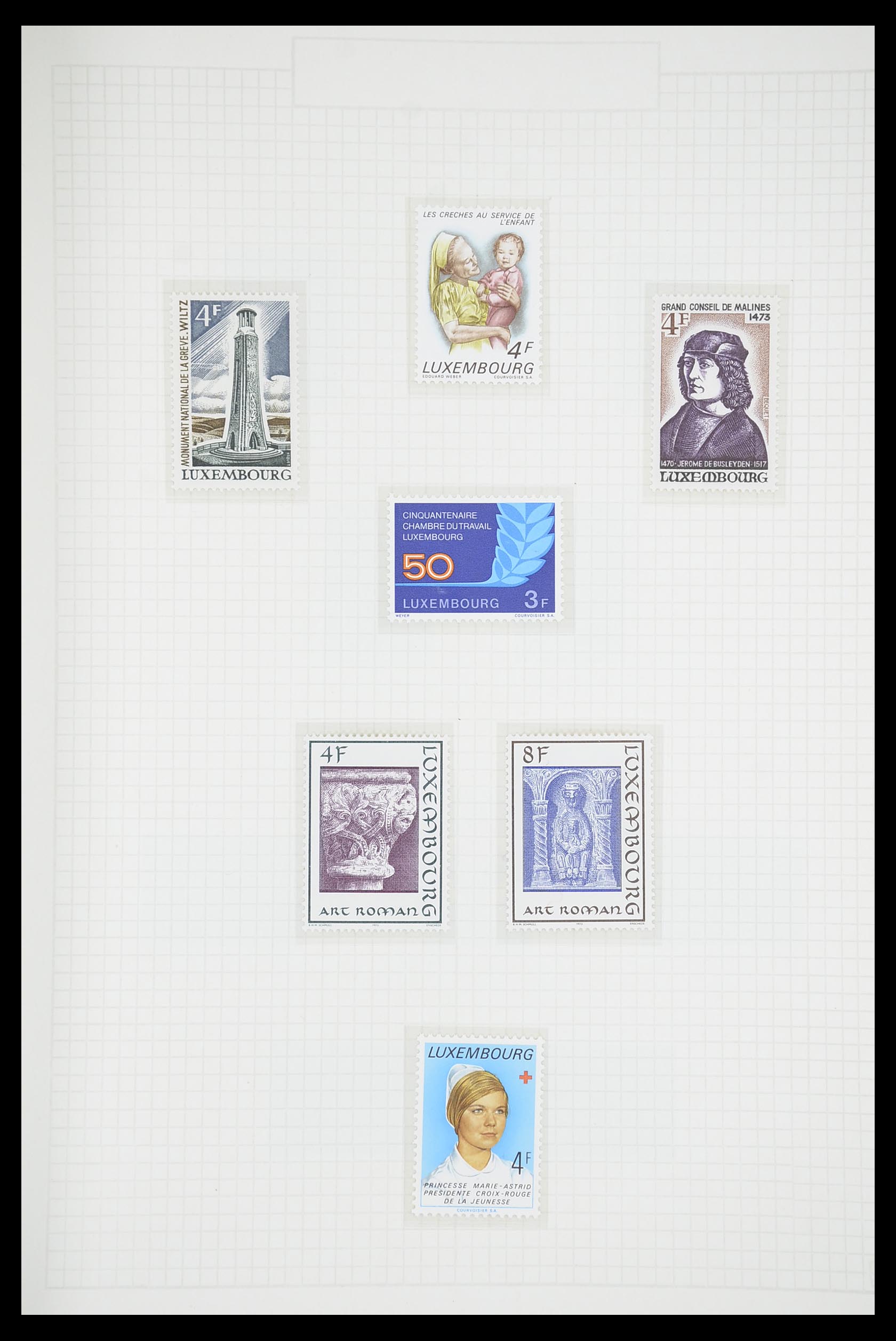 33693 068 - Stamp collection 33693 Luxembourg 1852-1973.