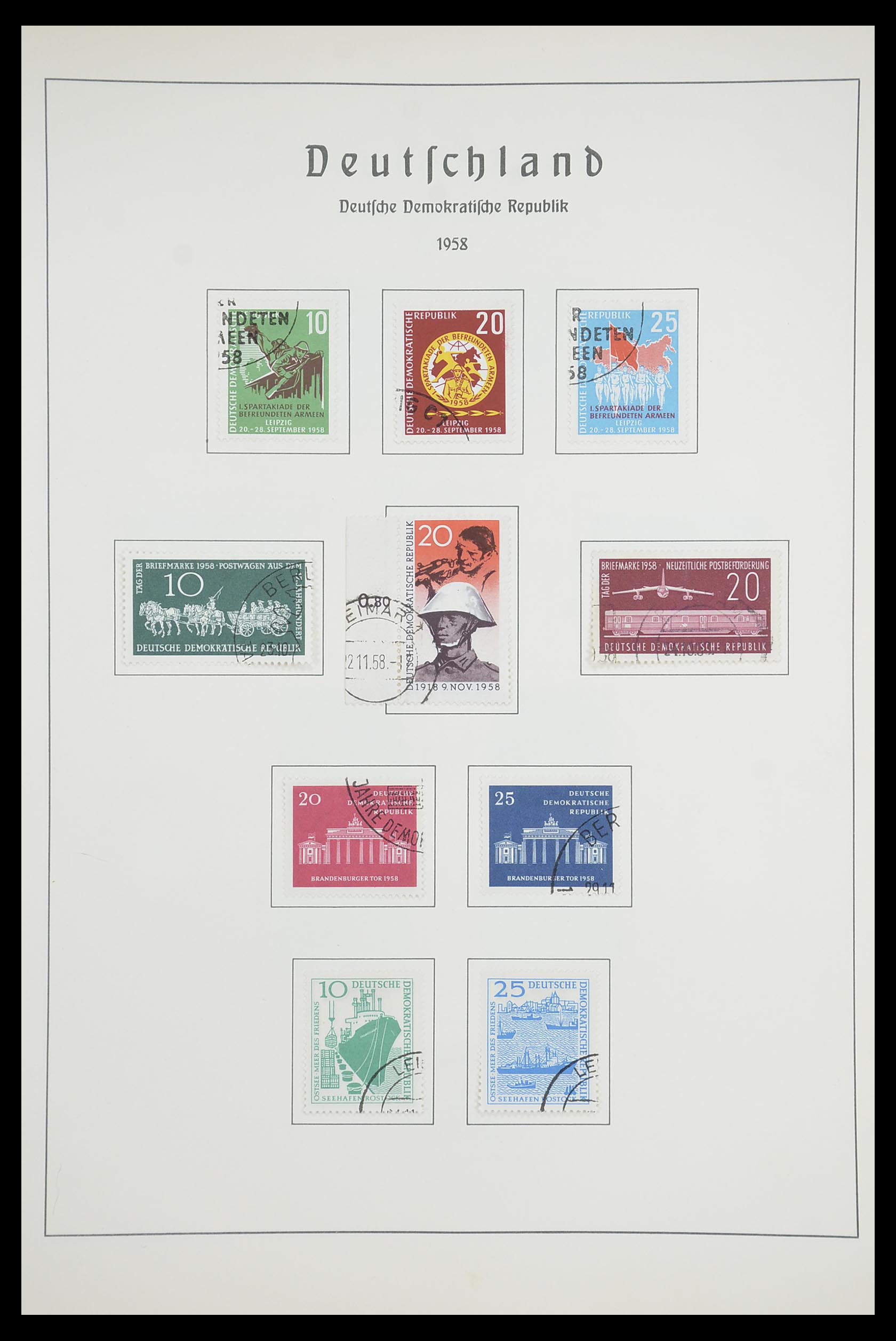 33709 042 - Stamp collection 33709 DDR 1948-1973.