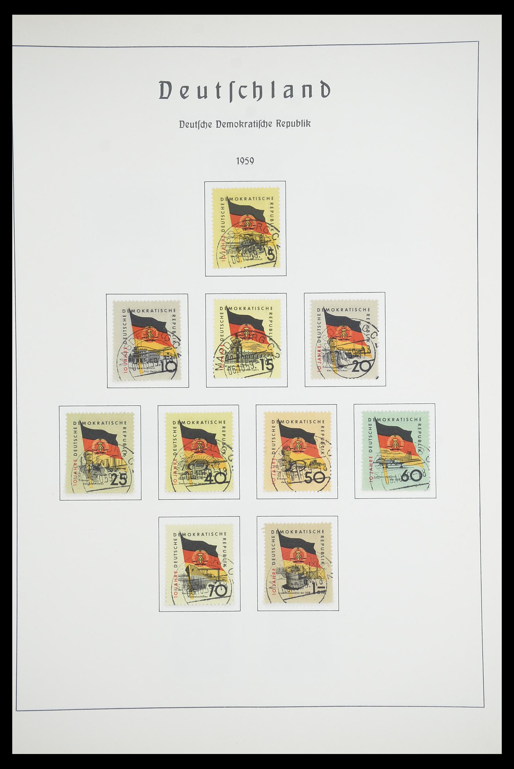 33709 048 - Stamp collection 33709 DDR 1948-1973.