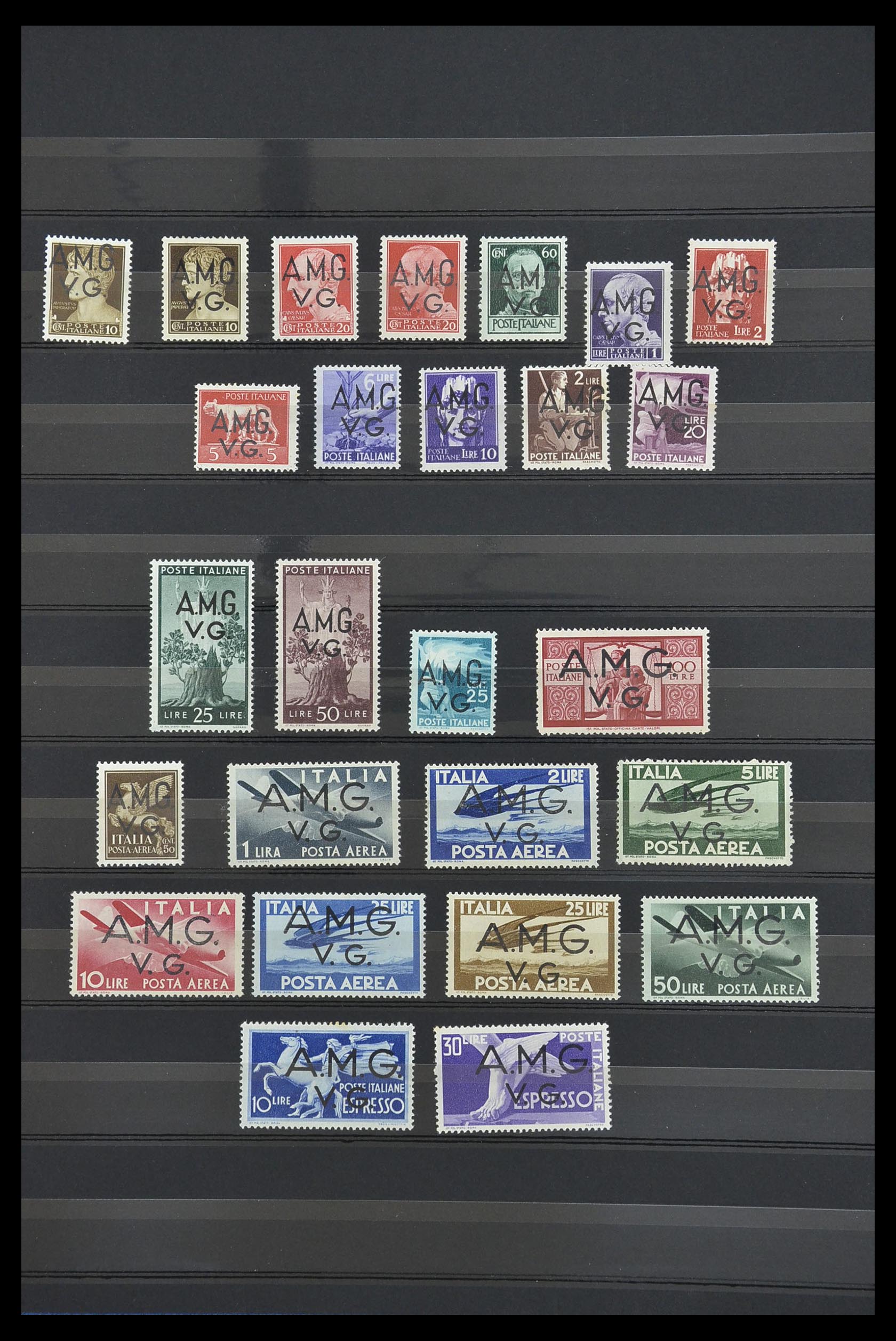 33719 025 - Postzegelverzameling 33719 Triëst Zone A en B 1947-1952.