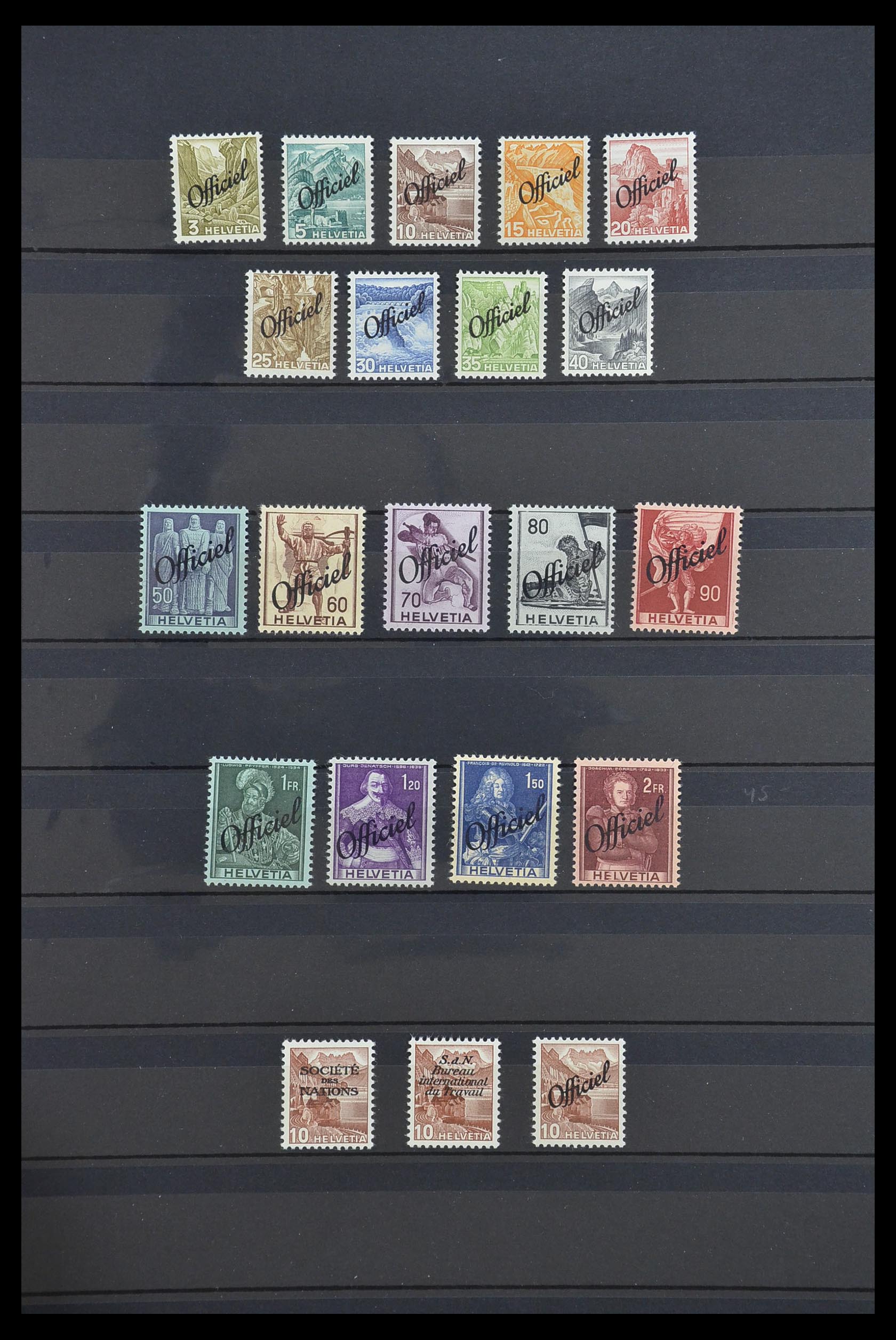 33720 005 - Stamp collection 33720 Switzerland service 1918-1973.