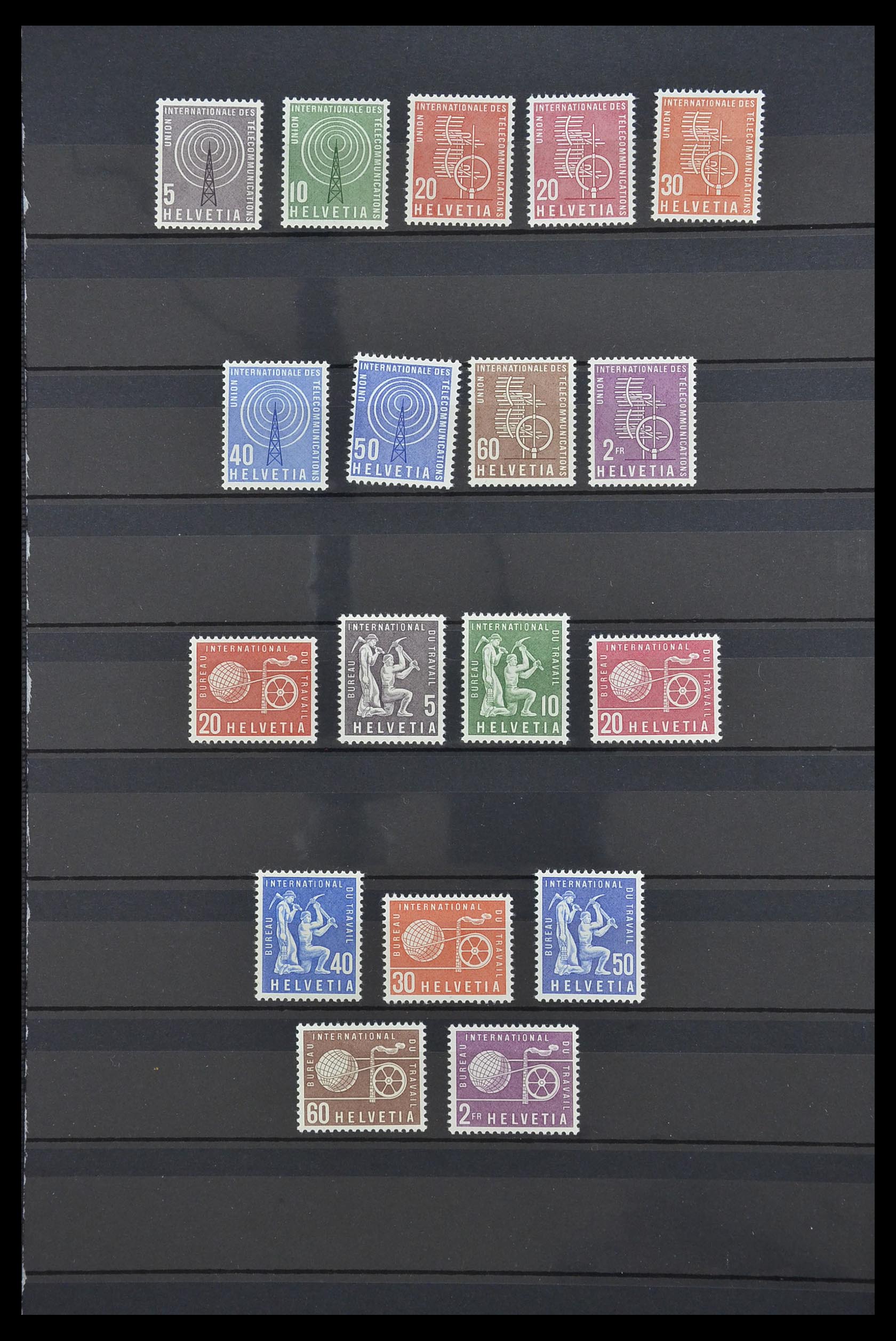 33720 014 - Stamp collection 33720 Switzerland service 1918-1973.