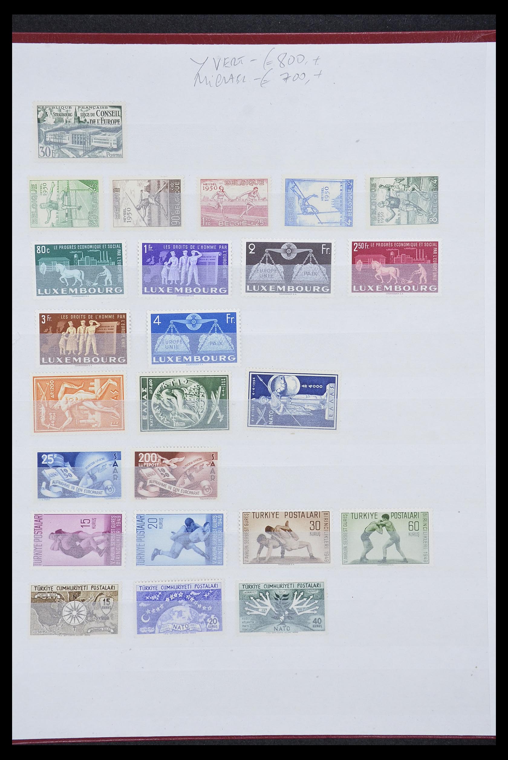 33721 004 - Postzegelverzameling 33721 Wereld 1948-1992.