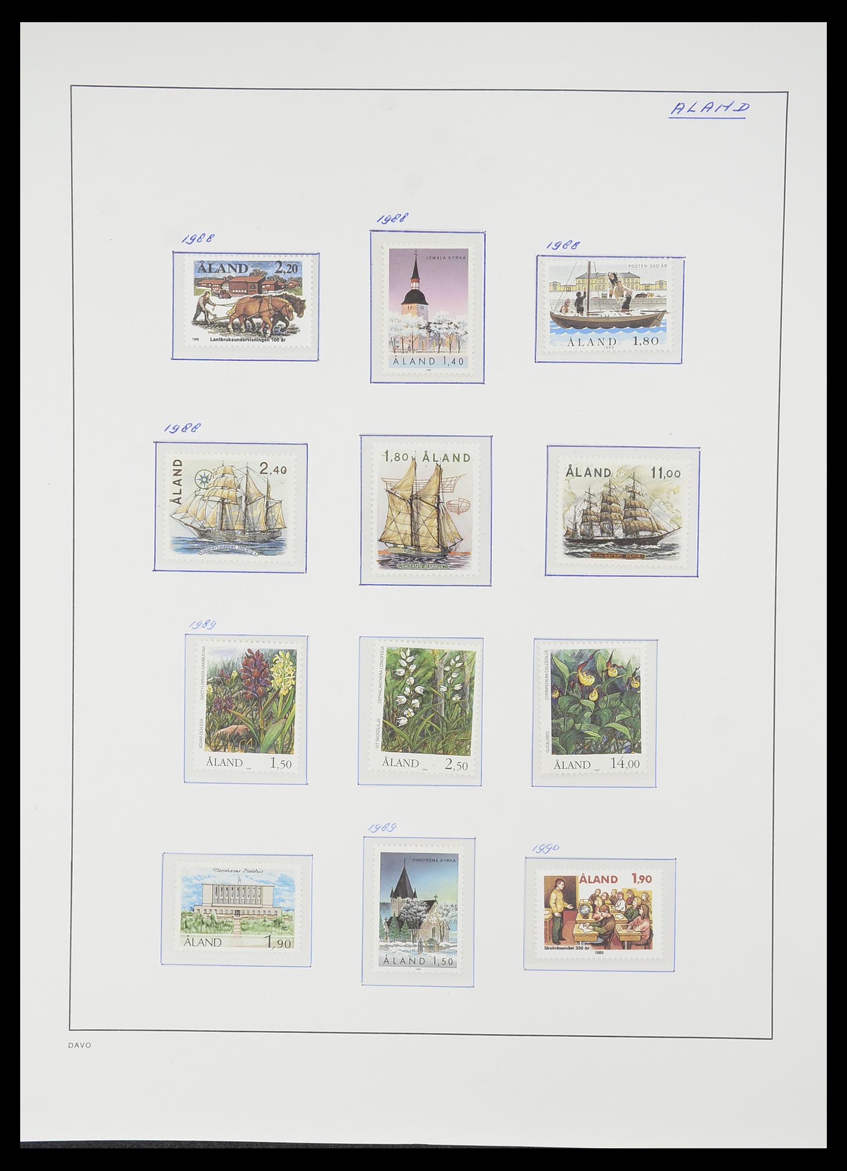 33729 157 - Stamp collection 33729 Finland 1875-1998.